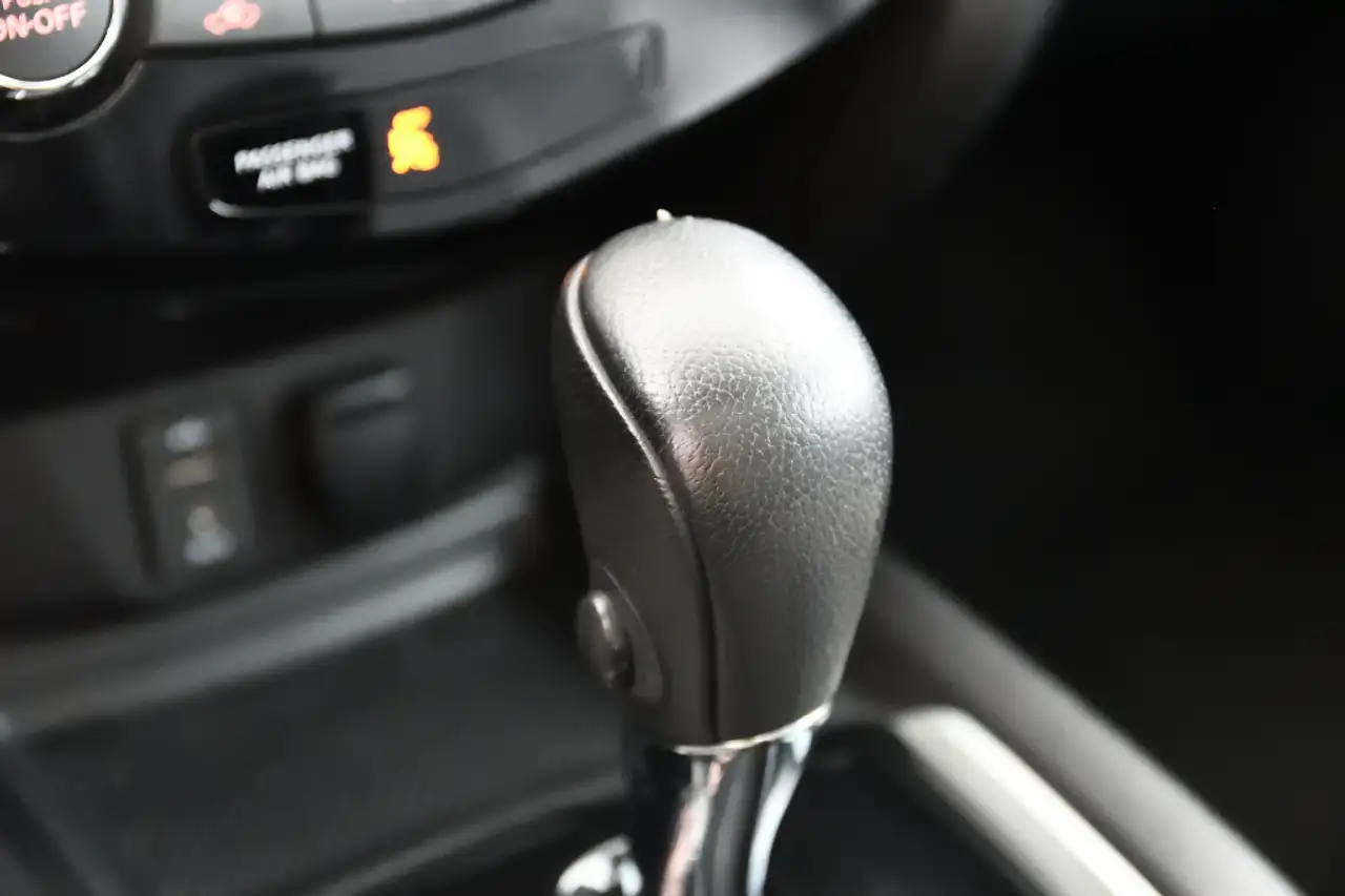 Nissan Rogue photo Nissan Rogue