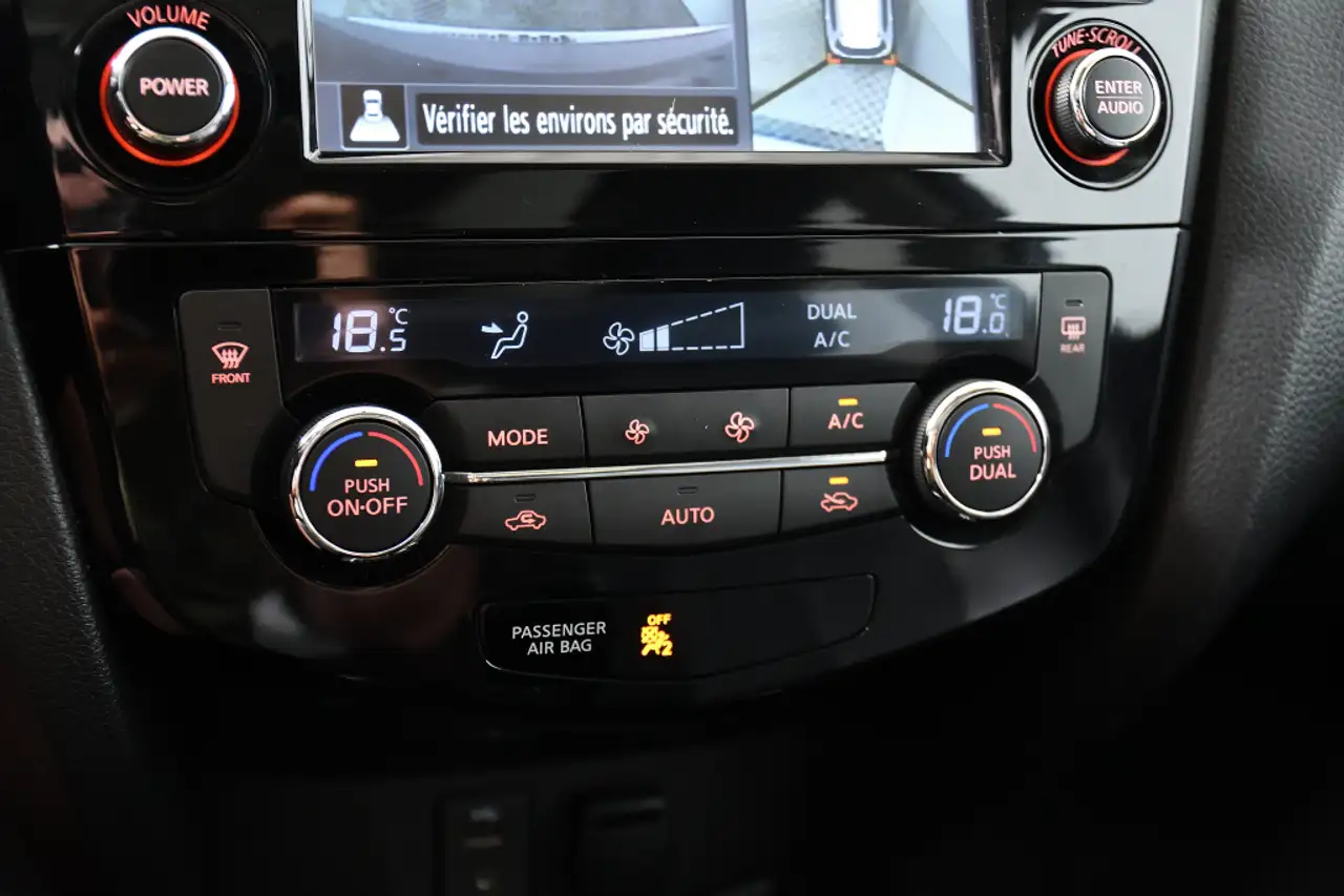 Nissan Rogue photo Nissan Rogue