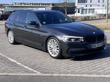 540i xDrive Touring Aut. Sport Line