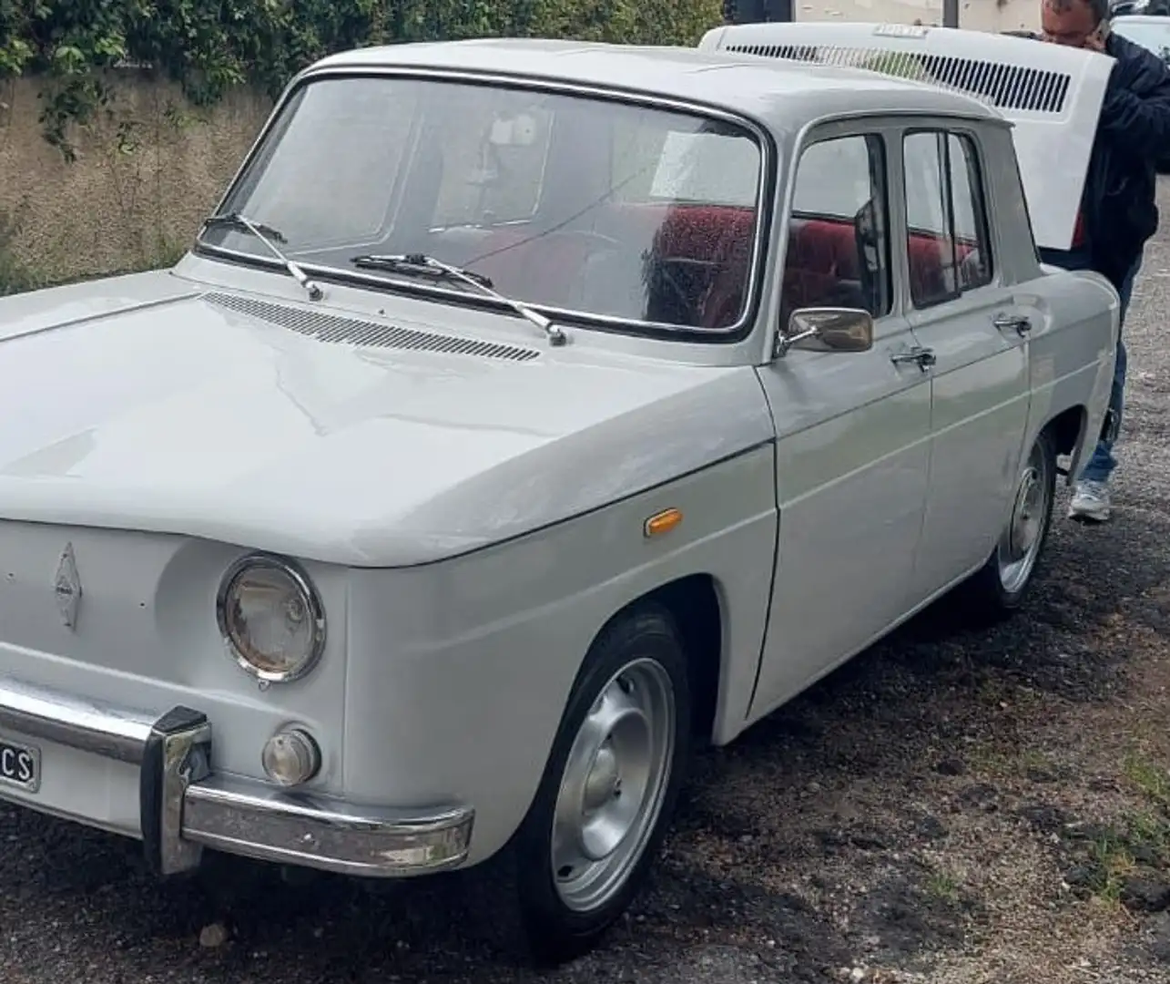 Renault R 8 - 1
