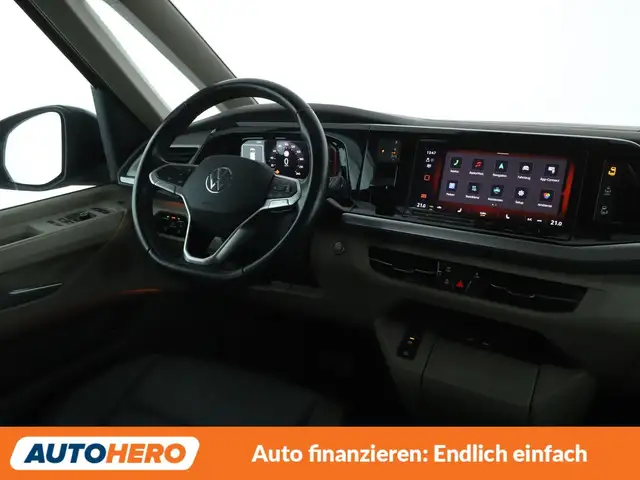 Volkswagen Multivan view 13