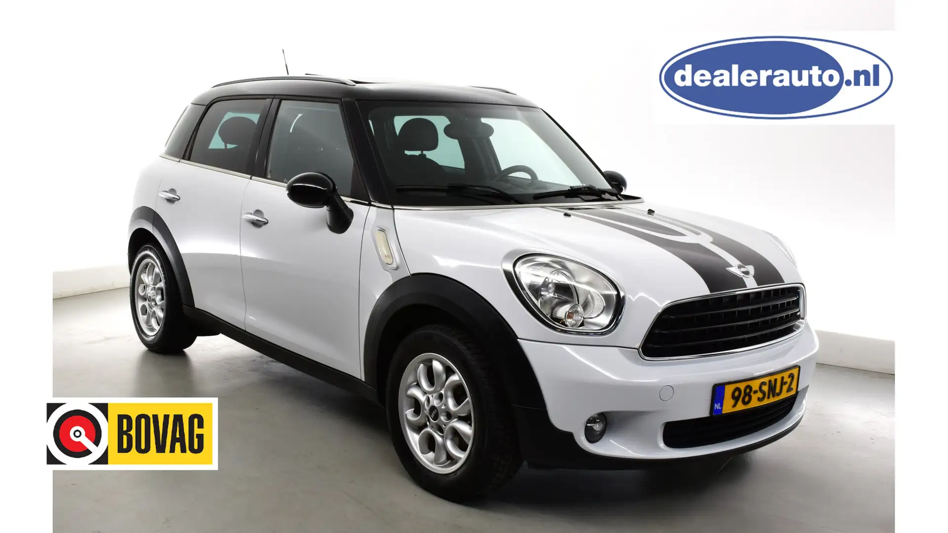 MINI Countryman 1.6i Automaat Chili Panoramadak Privacy Weiß - 1