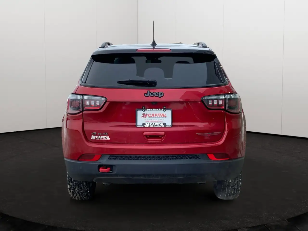 Jeep Compass photo Jeep Compass