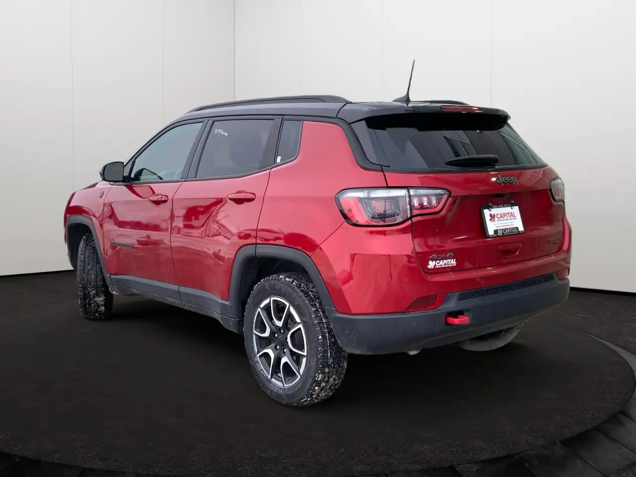 Jeep Compass photo Jeep Compass