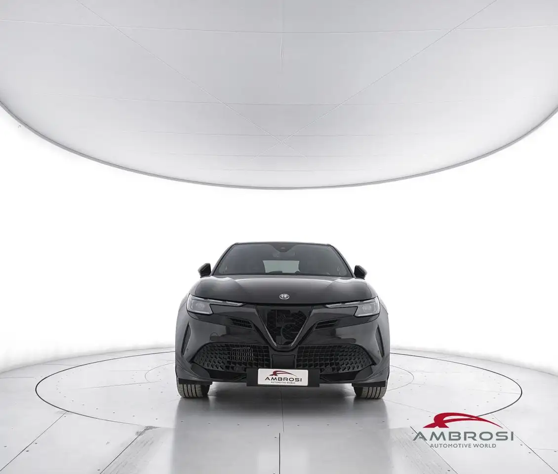 Alfa Romeo Junior 2025
