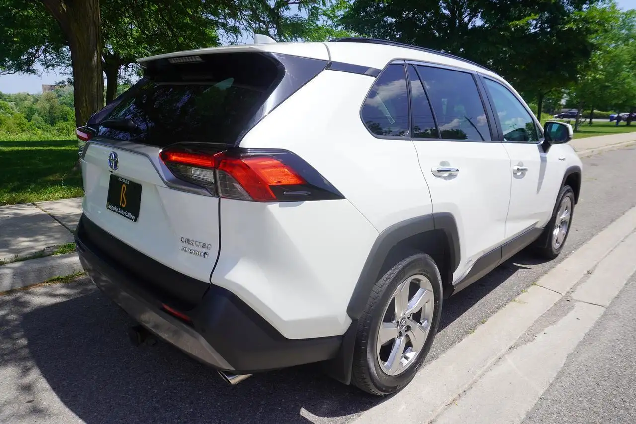 Toyota RAV 4 photo Toyota RAV 4