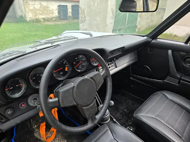 Porsche 911 Ansicht 30