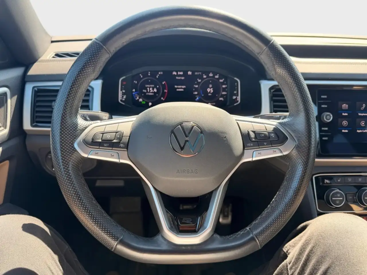 Volkswagen Atlas снимка Volkswagen Atlas