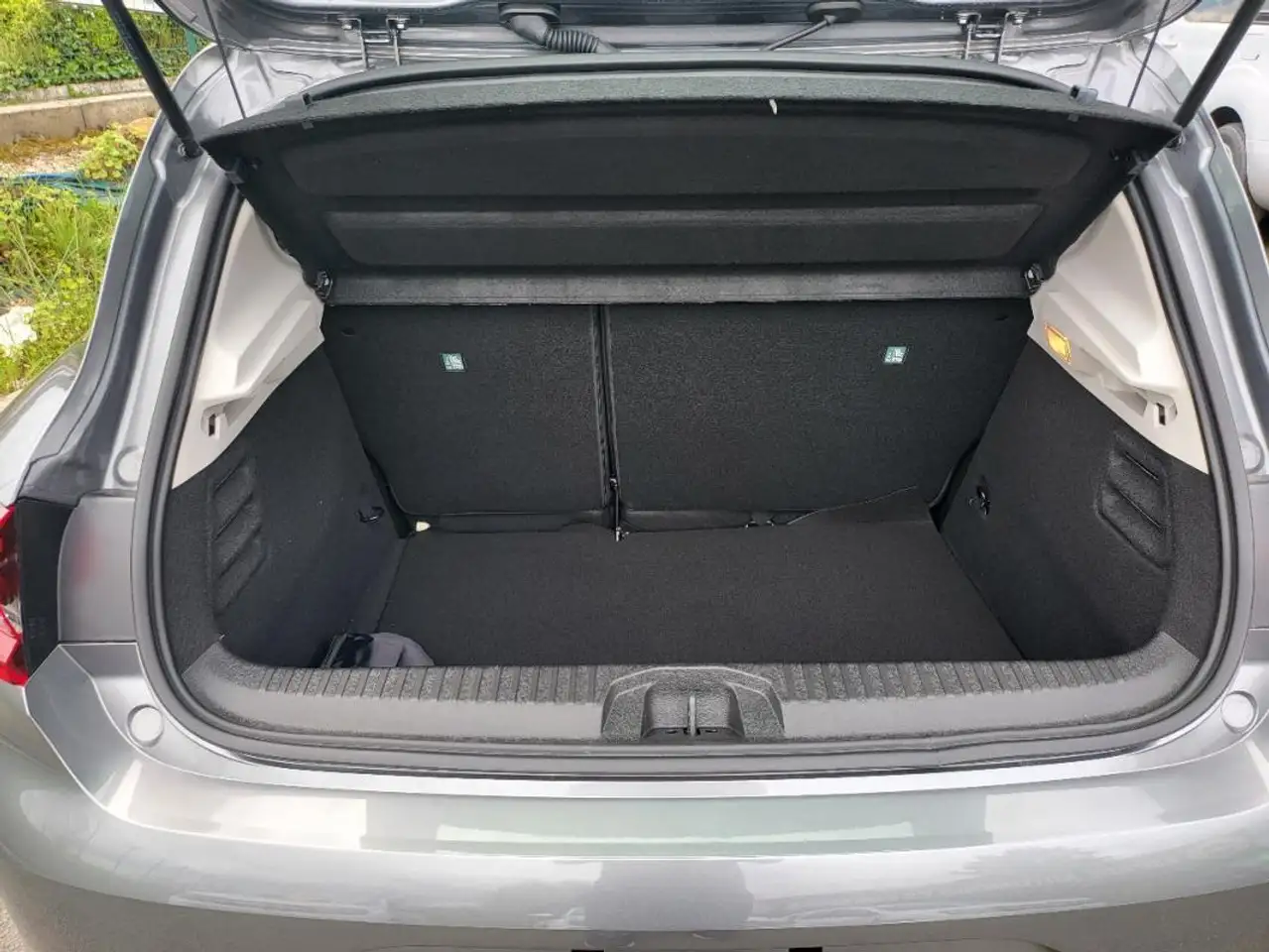 Dacia Duster — photo 12