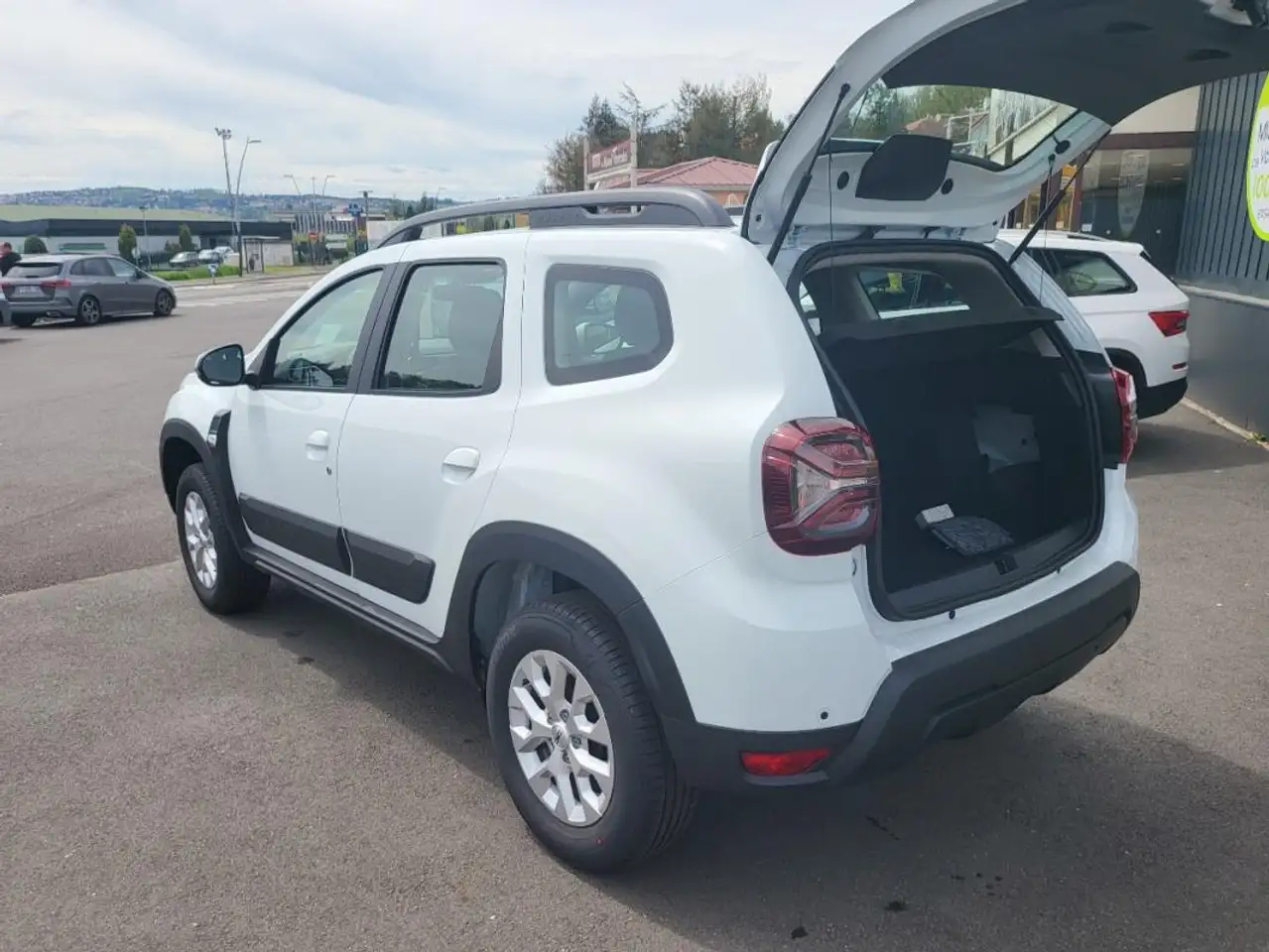 Dacia Duster — photo 5