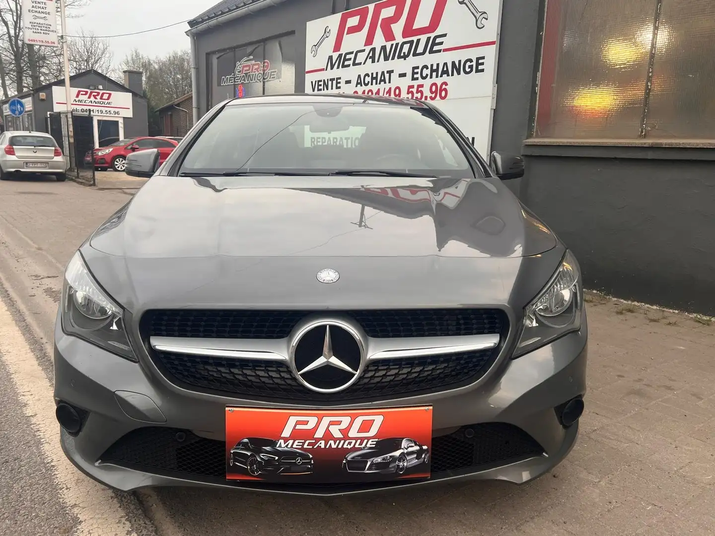 Mercedes-Benz CLA 220 d *Euro6b*Boite Autom*Navi*Cuir*Bien equipe Grijs - 1