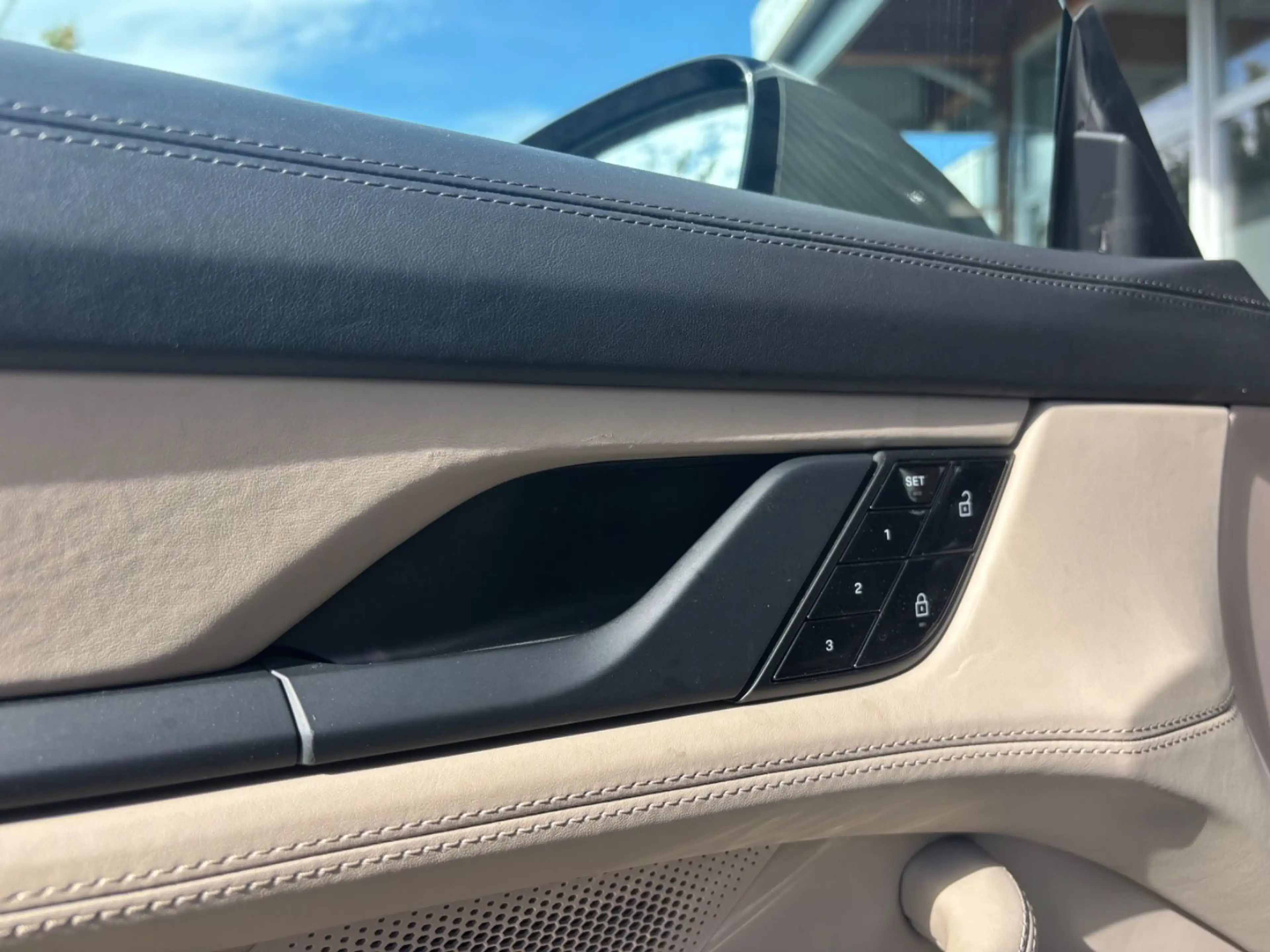 Porsche Taycan 4S Surround View Pano Bose Mission E — photo 14