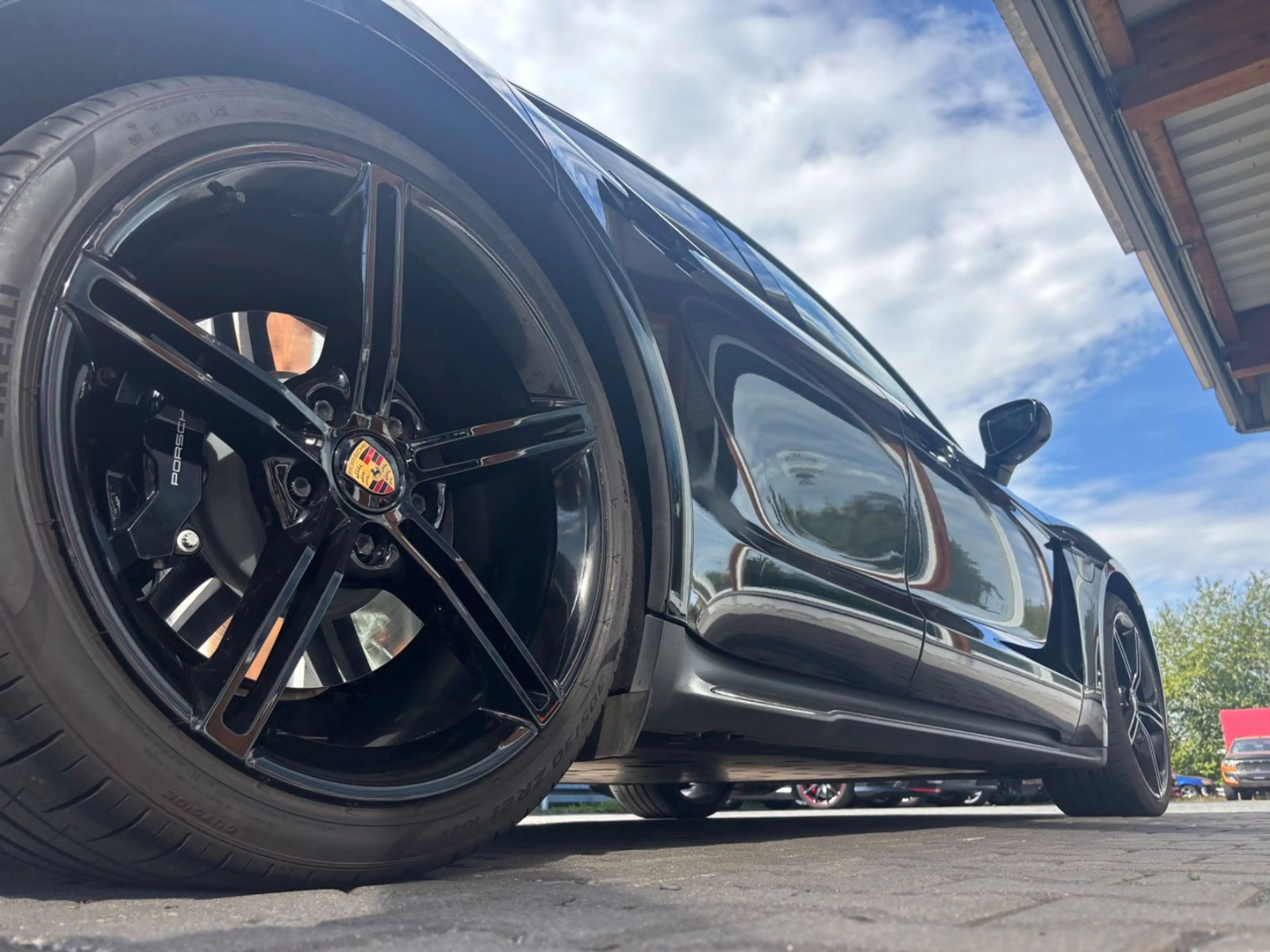Porsche Taycan 4S Surround View Pano Bose Mission E — photo 26