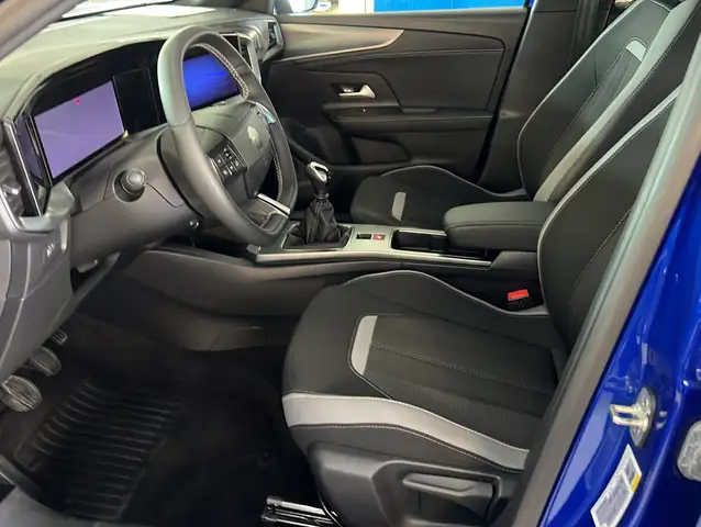 Opel Mokka view 3