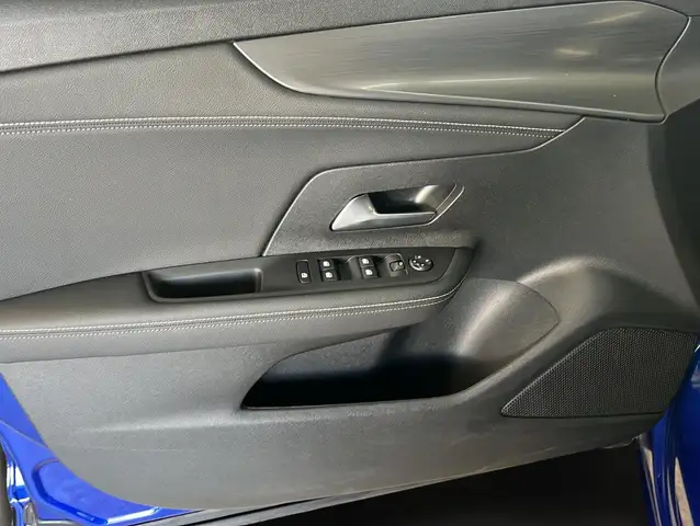 Opel Mokka view 4
