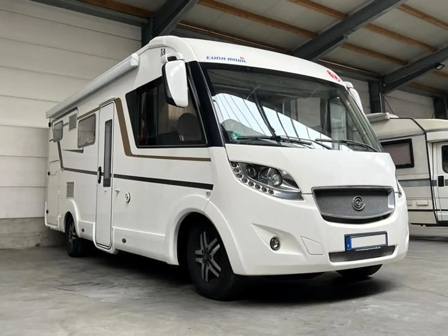 Caravans-Wohnm Euramobil Eura Mobil Integra 690 HB Weiß - 1