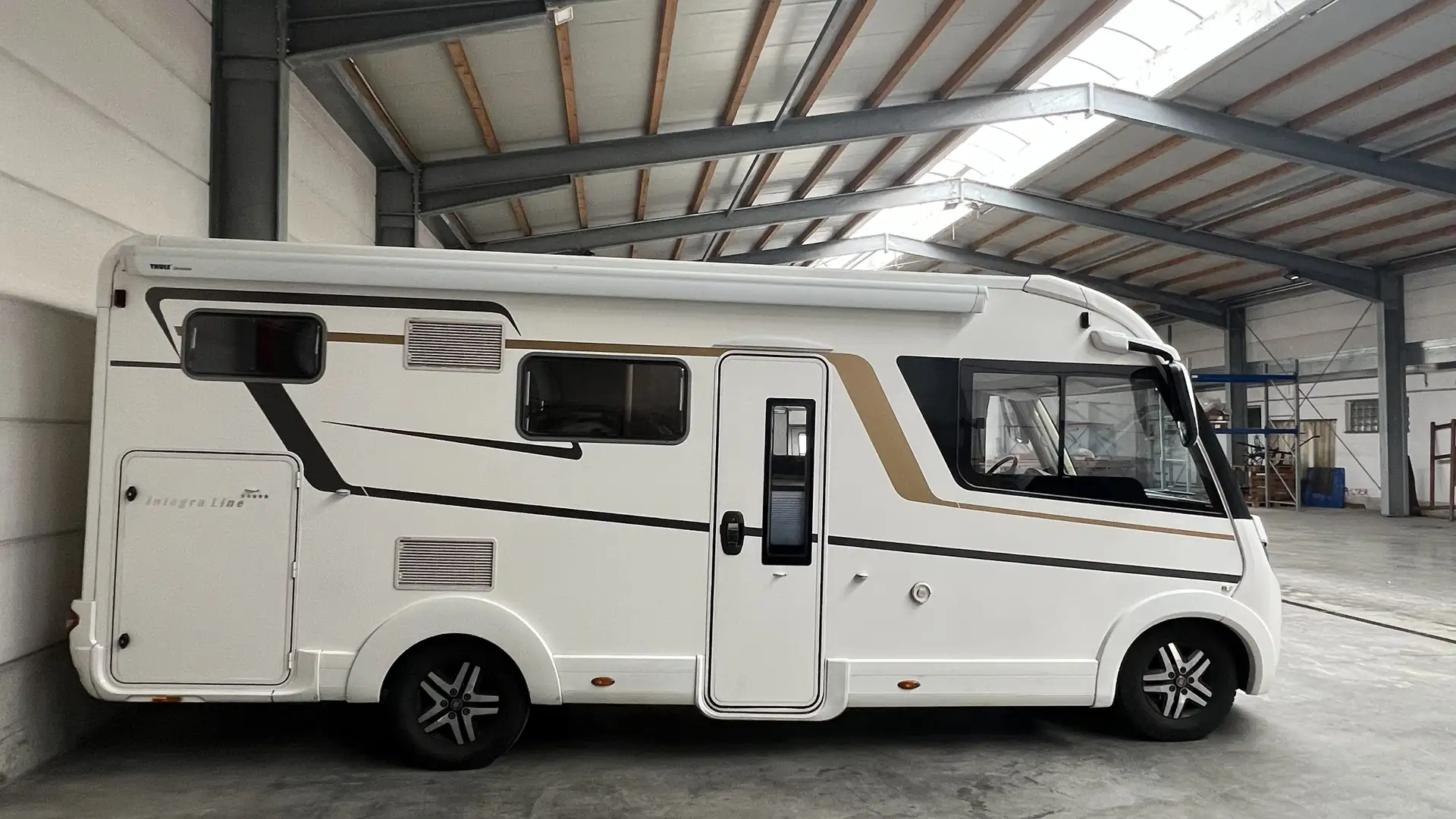 Caravans-Wohnm Euramobil Eura Mobil Integra 690 HB Weiß - 2