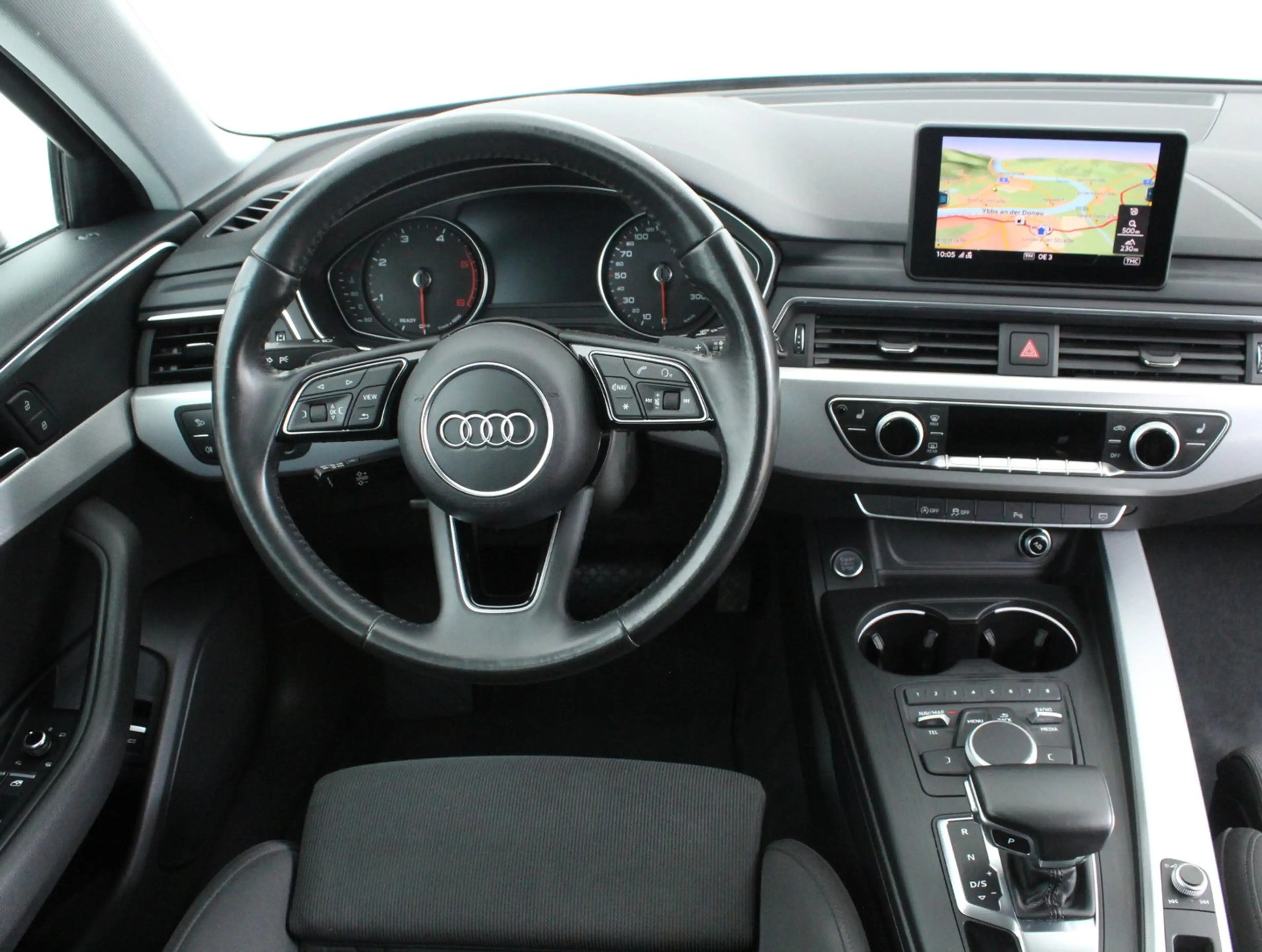 Audi A4 2.0 TDI Sport — photo 6