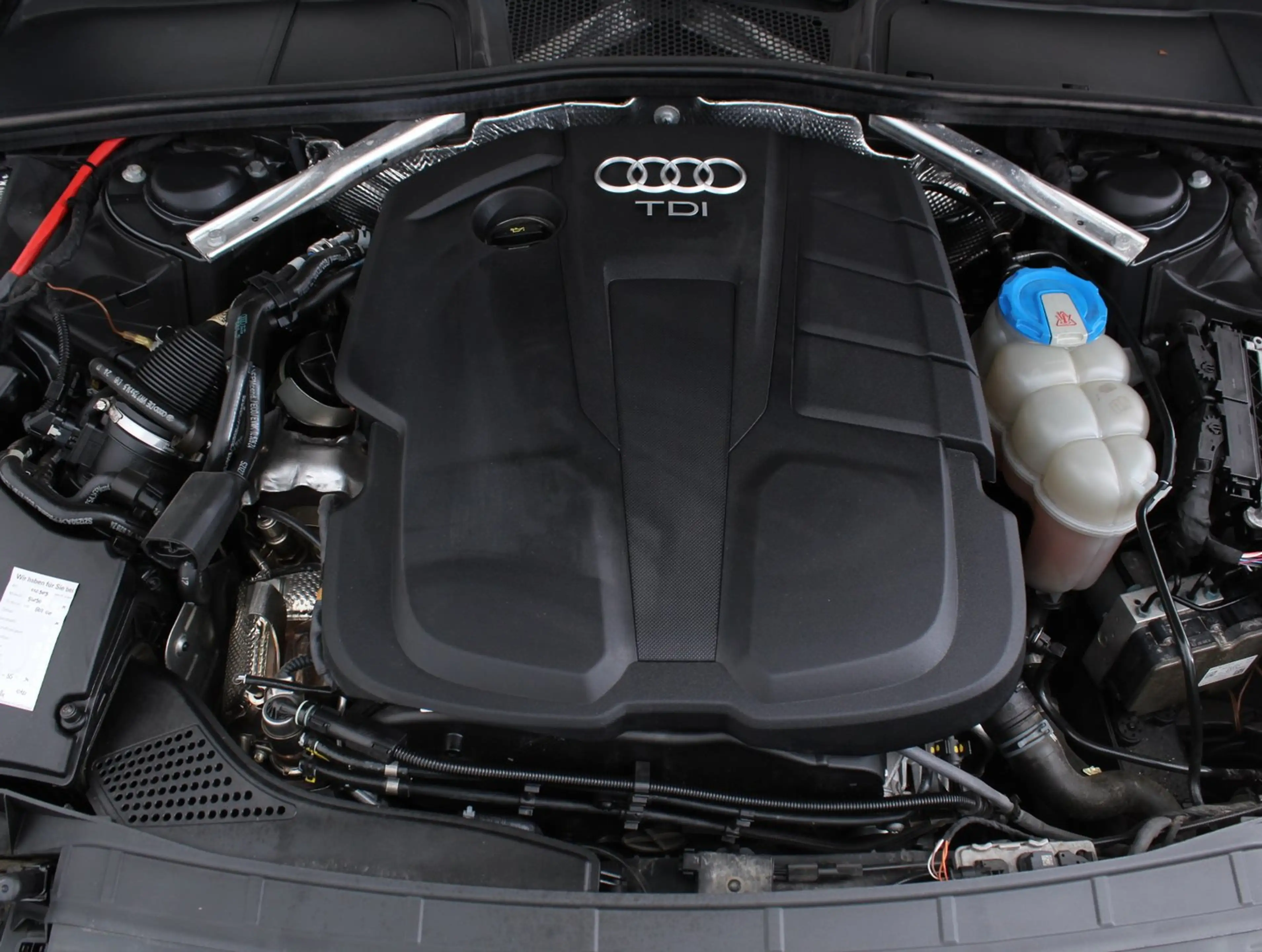 Audi A4 2.0 TDI Sport — photo 9