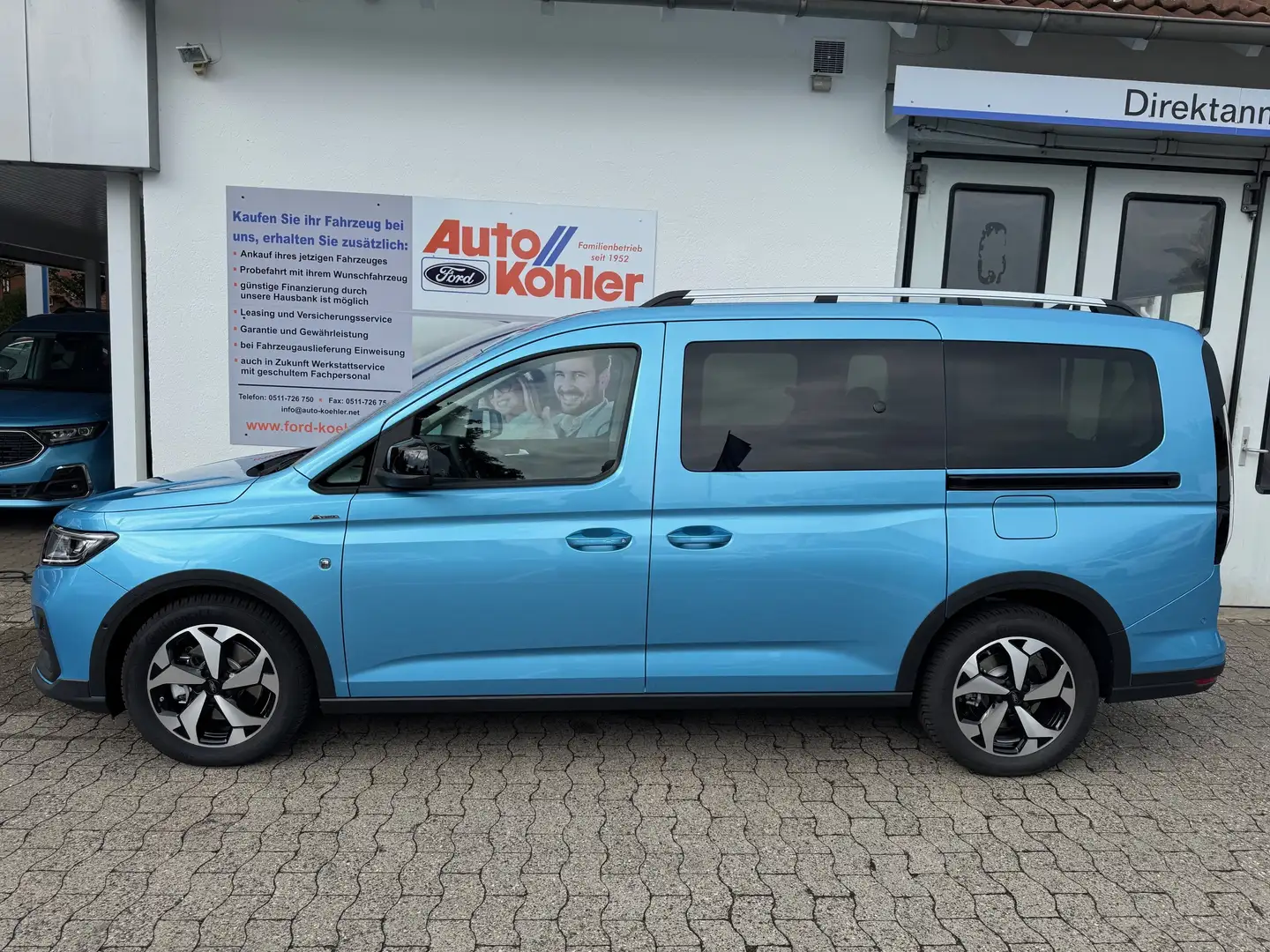 Ford Tourneo Connect ACTIVE 7-Sitzer Automatik Bleu - 2