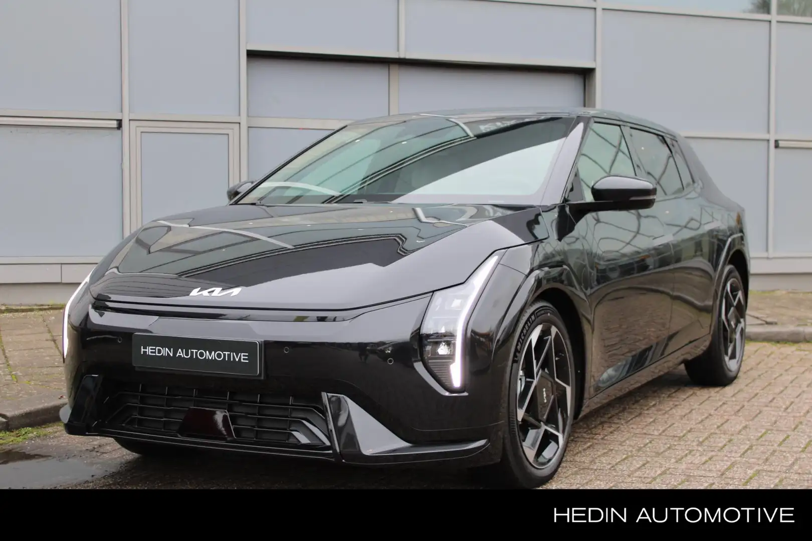 Kia EV4 GT-PlusLine 81.4 kWh ENKEL BESCHIKBAAR VOOR PROEFR Vert - 1