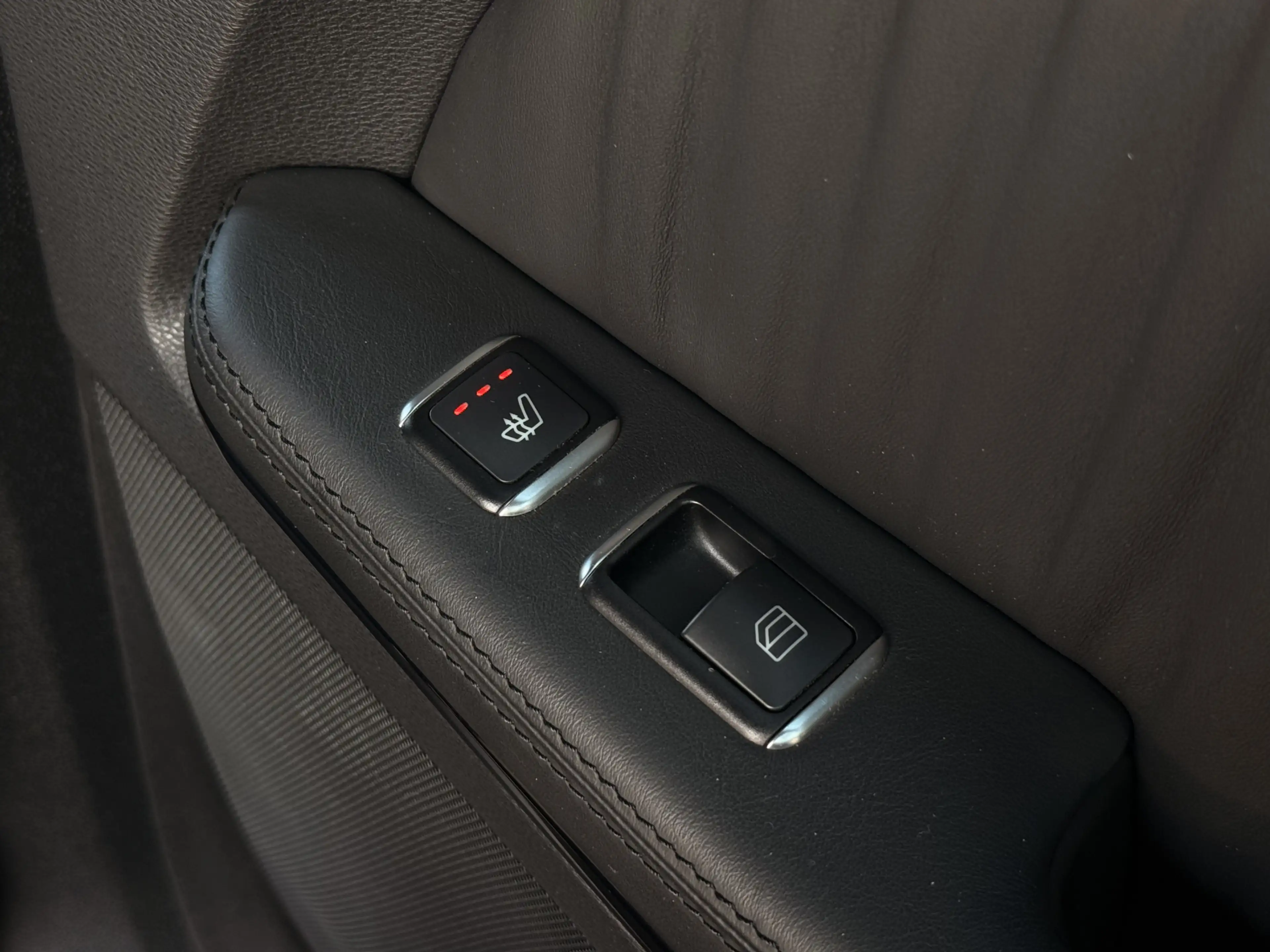 Mercedes-Benz E 350 CGI Avantgarde Sport AMG | Harman Kardon | Stoel v — photo 9