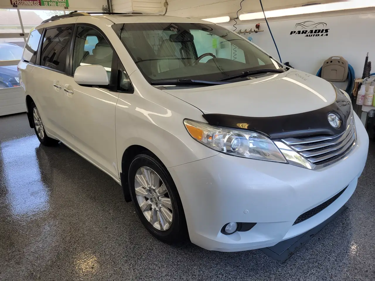 Toyota Sienna fotografie Toyota Sienna