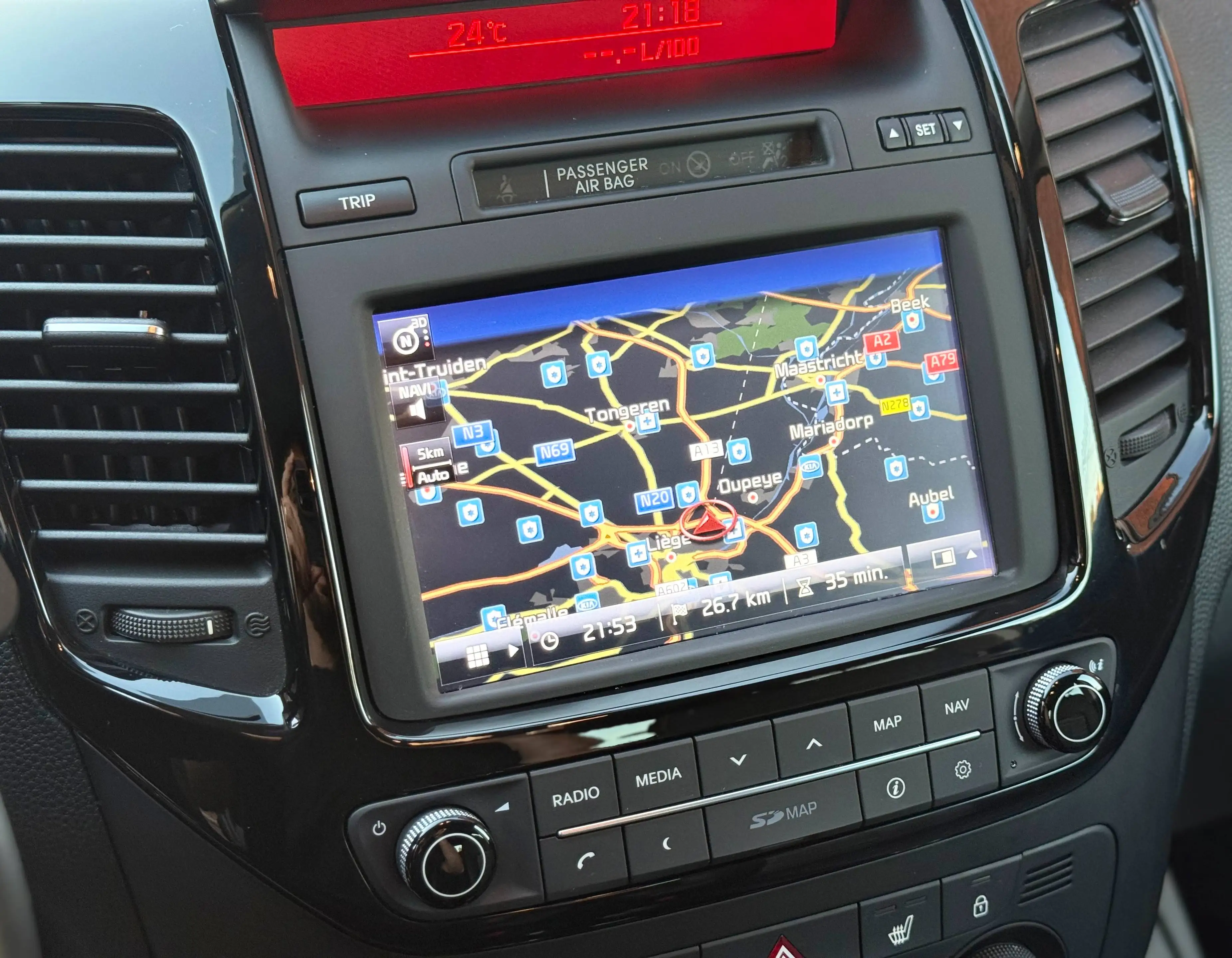 Kia Venga 1.6i *GPS*CAMERA*SIEG CHAUFF*CRUISE*GARANTIE 12MOIS — photo 14