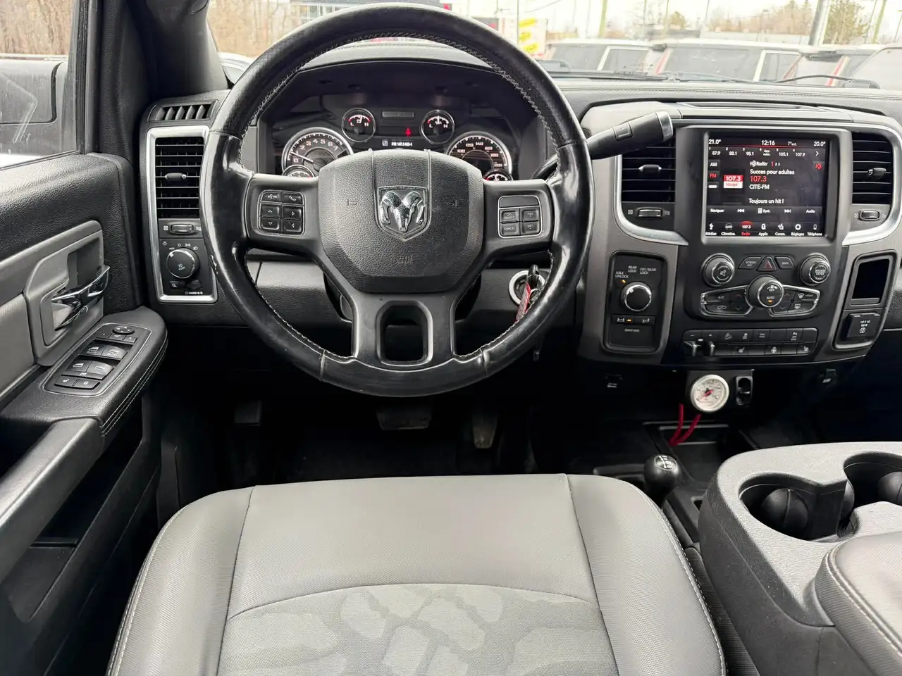 RAM 2500 снимка RAM 2500