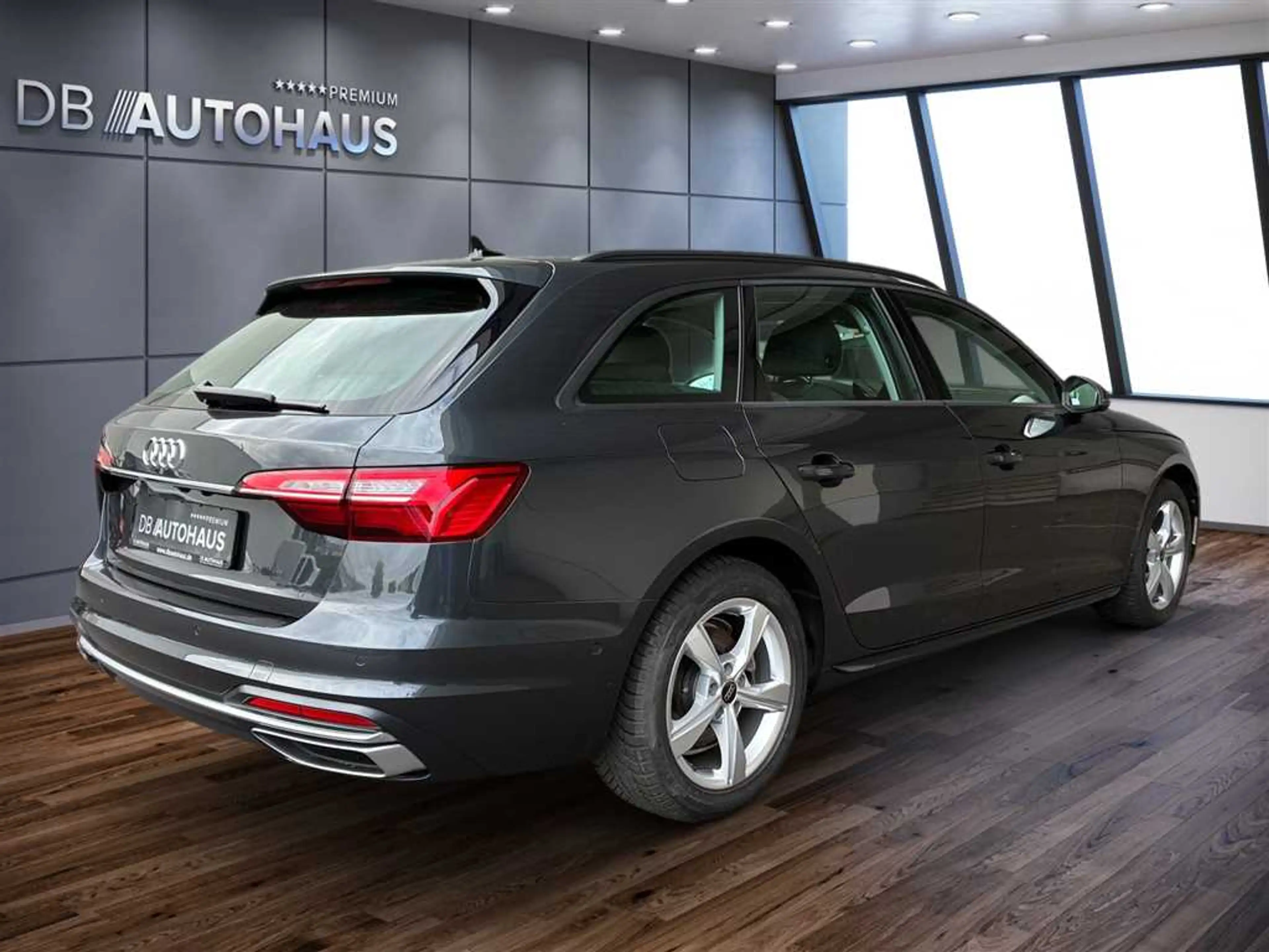 Audi A4 advanced 35 2.0 TDI S-tronic — photo 4