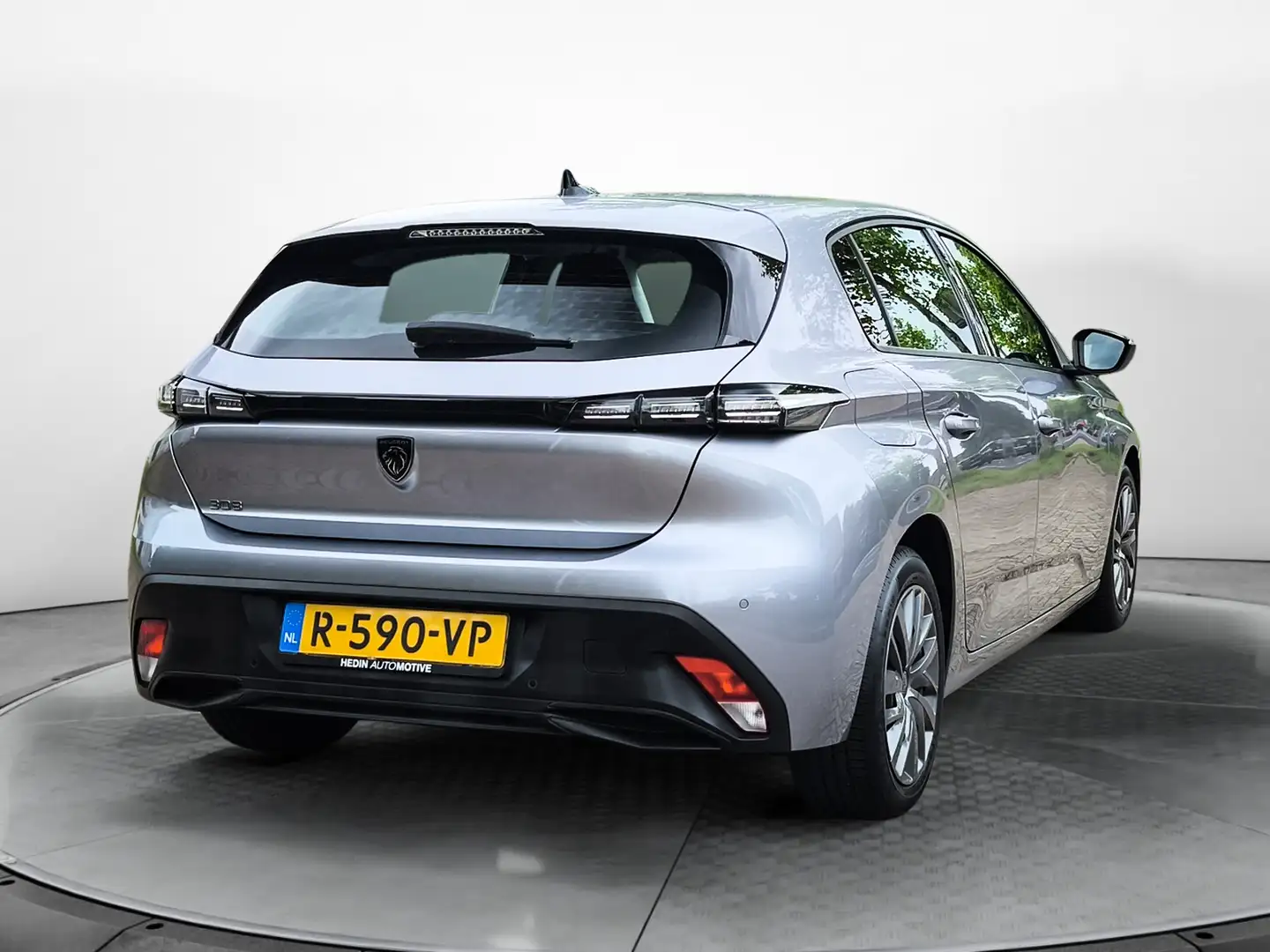 Peugeot 308 1.2 PureTech Active Pack Business (111 PK) 1e-Eig. Gris - 2