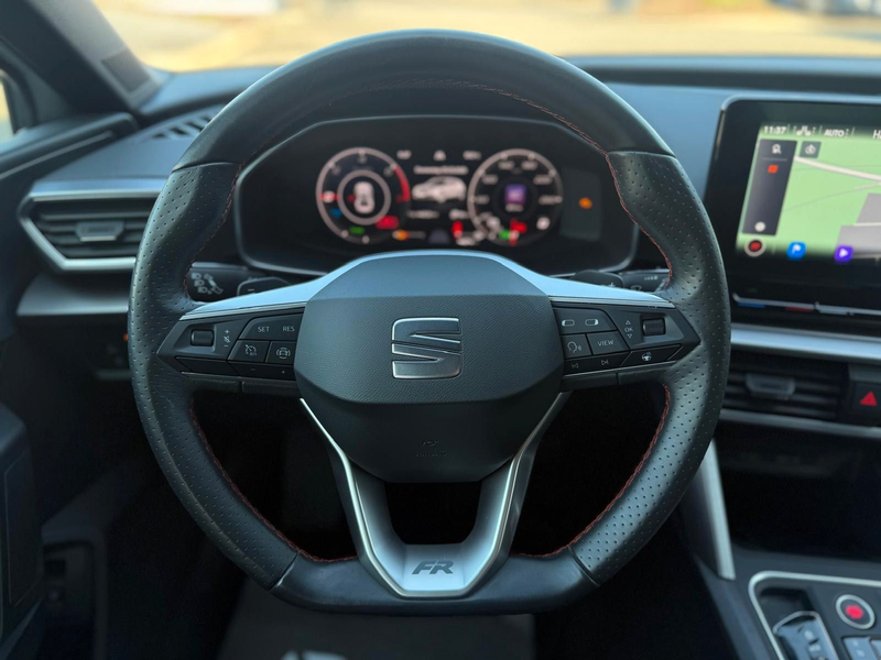 SEAT Leon FR e-Hybrid * AMBIENTE * LED * — photo 13