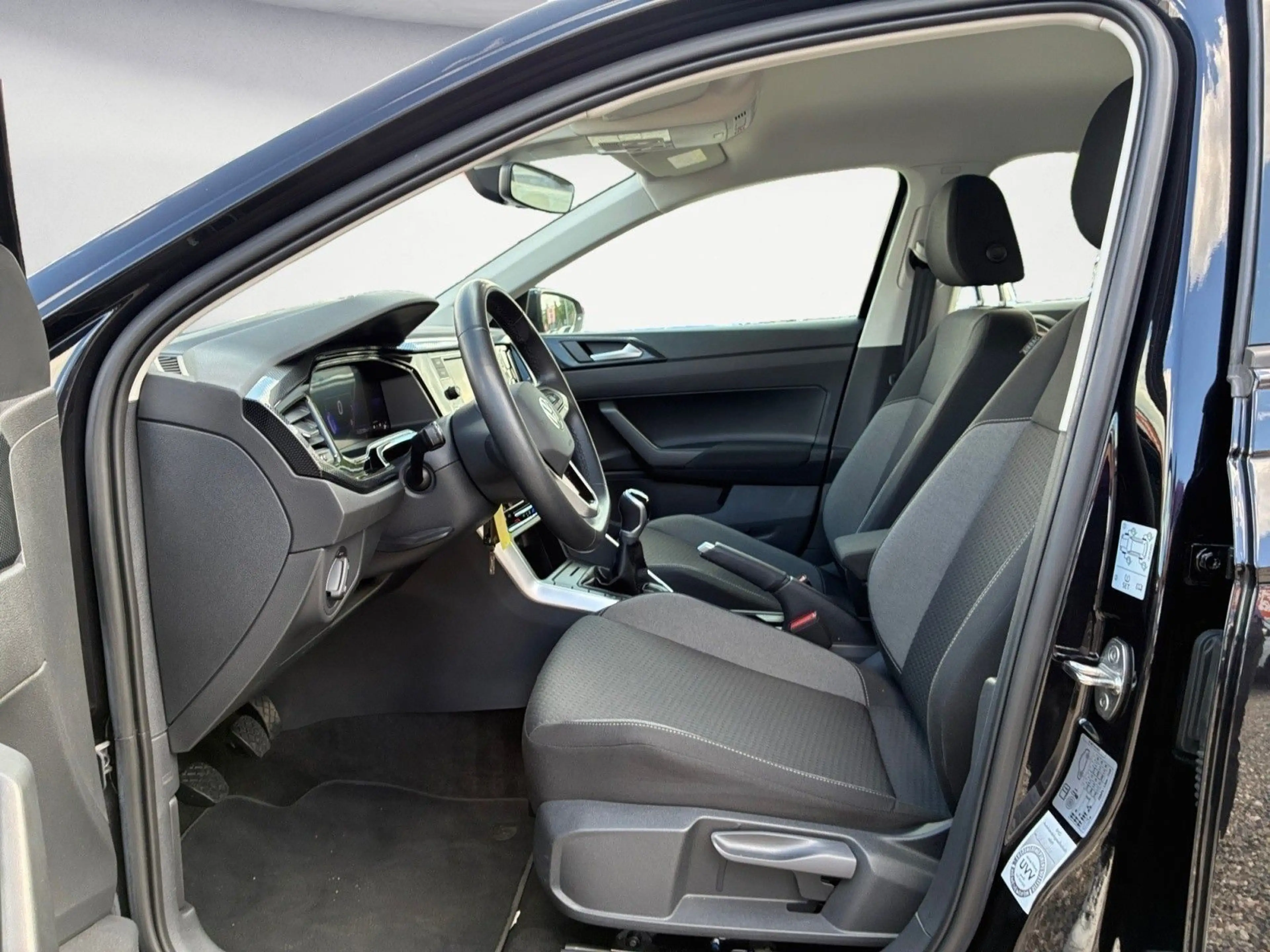 Volkswagen Polo 1.0 TSI Life MATRIX-LED*KLIMA *SHZ*BAB+*ISO — photo 9