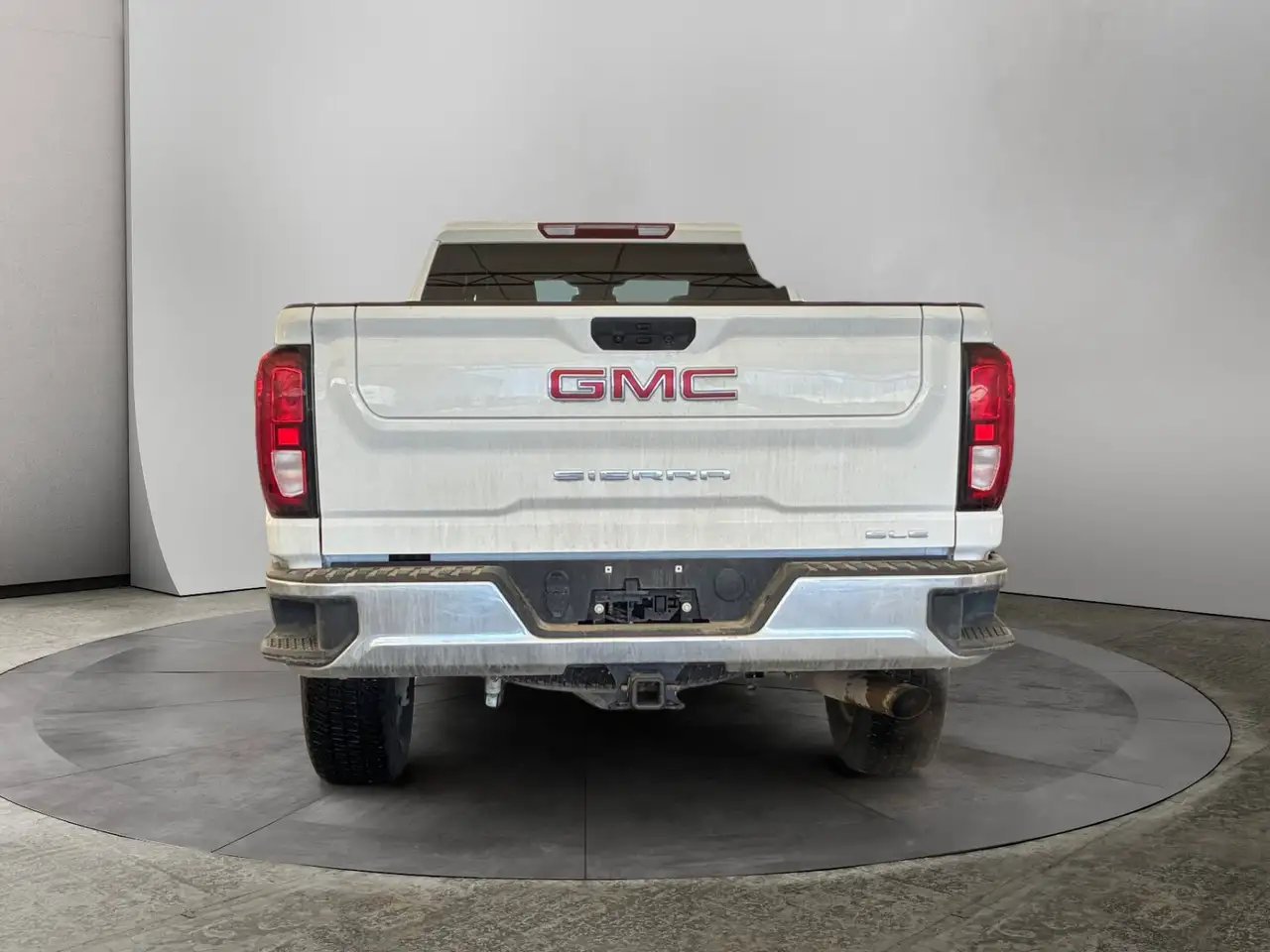 GMC Sierra 3500HD снимка GMC Sierra 3500HD