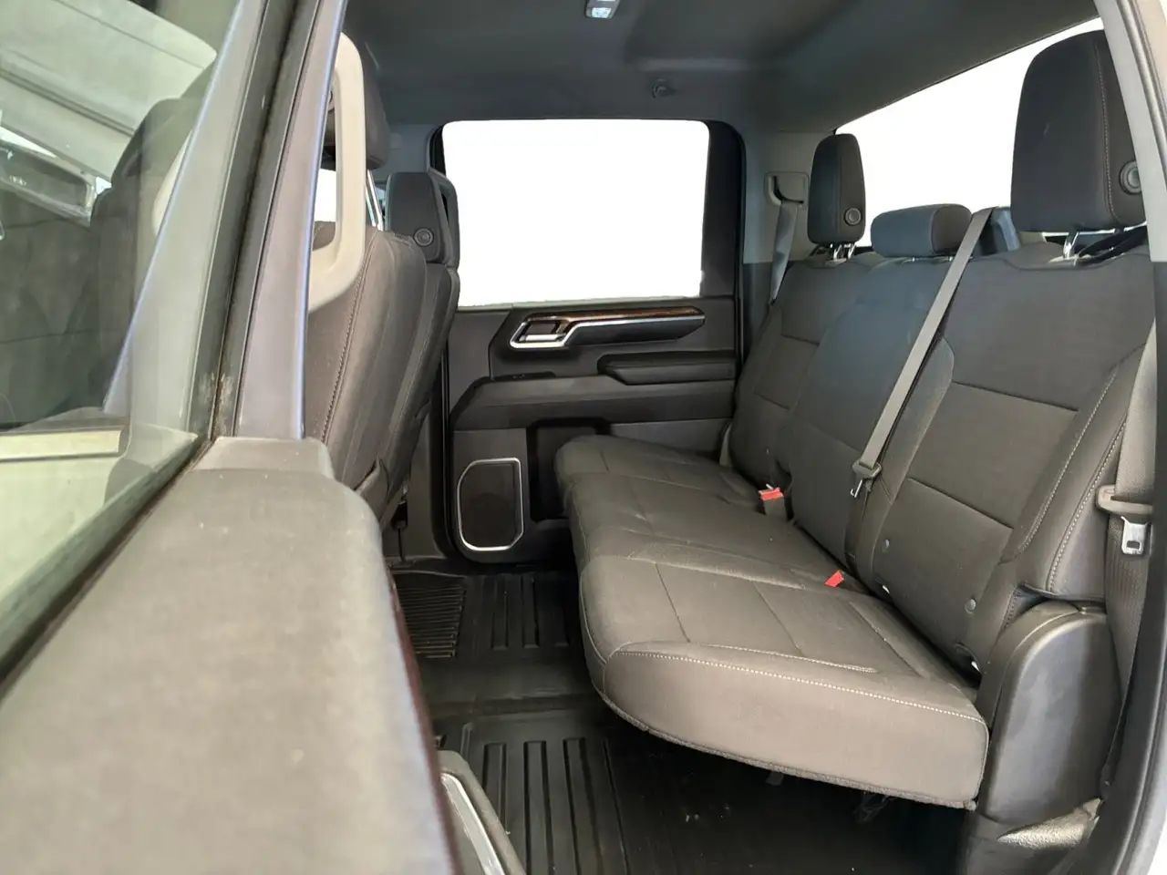 GMC Sierra 3500HD снимка GMC Sierra 3500HD