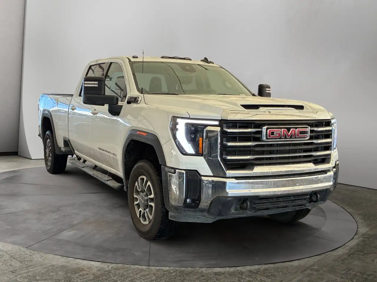 GMC Sierra 3500HD снимка GMC Sierra 3500HD