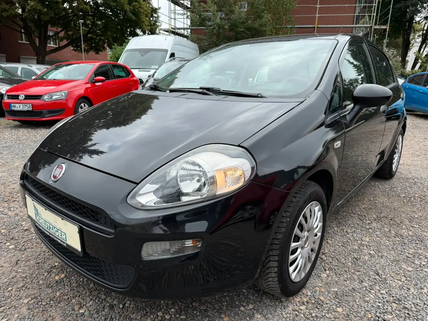 Fiat Punto 1.2 8V Schwarz - 1