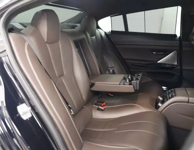 BMW M6 Gran Coupe view 12