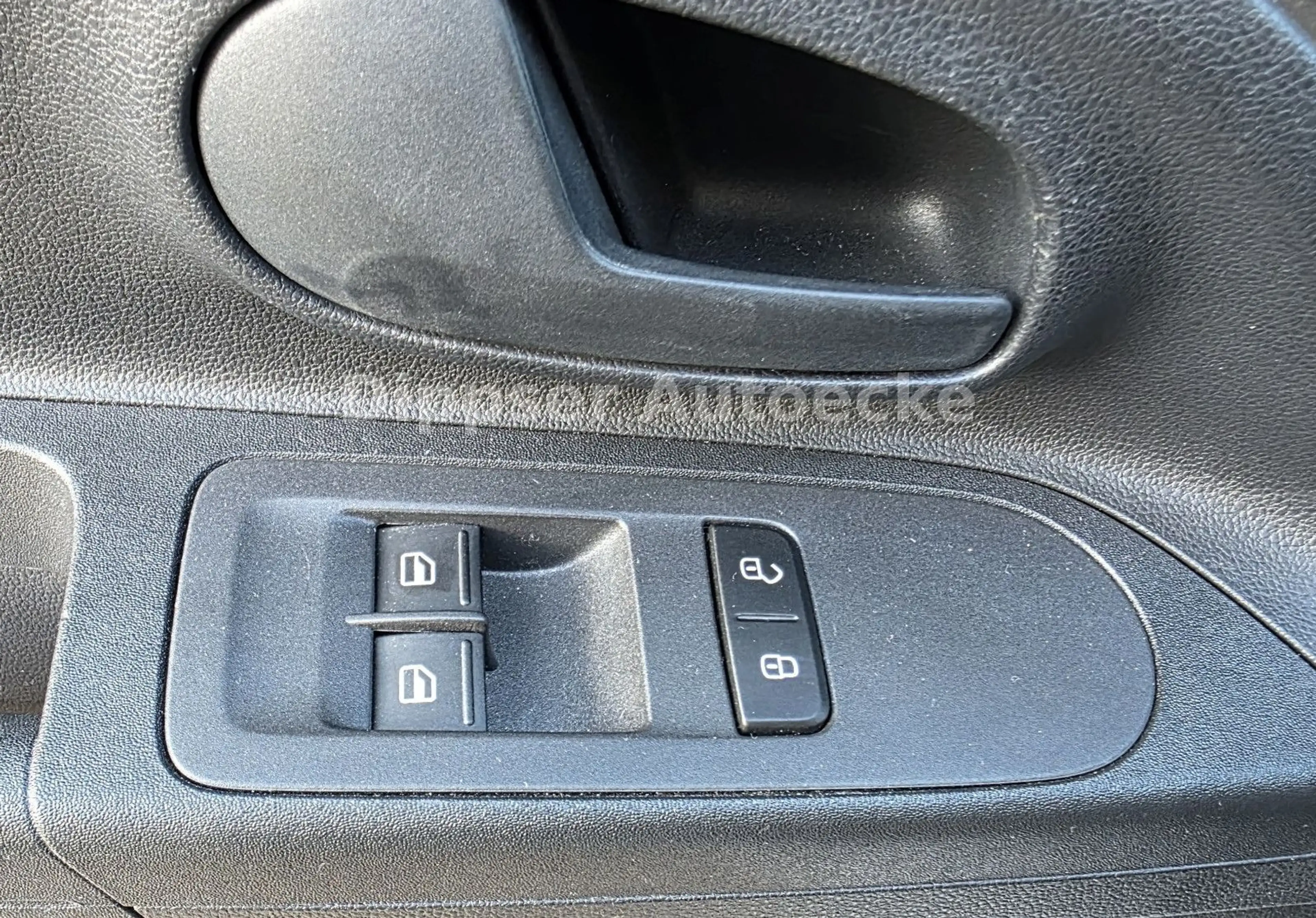 SEAT Mii Reference_Klima_Alufelgen mit Allwetter... — photo 9