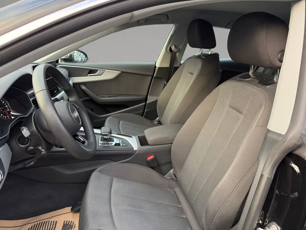 Audi A5 40 TDI 10