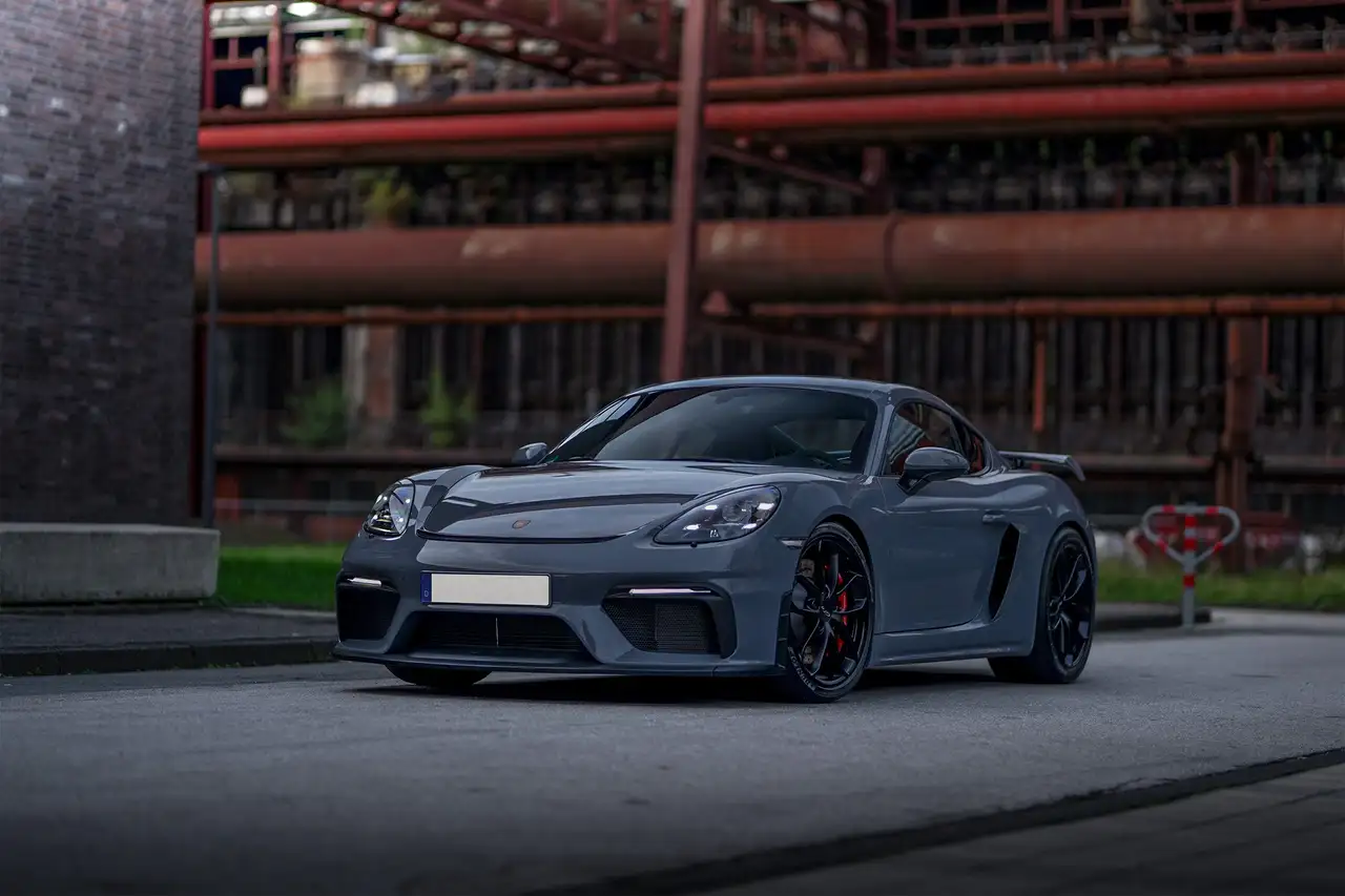 Porsche 718