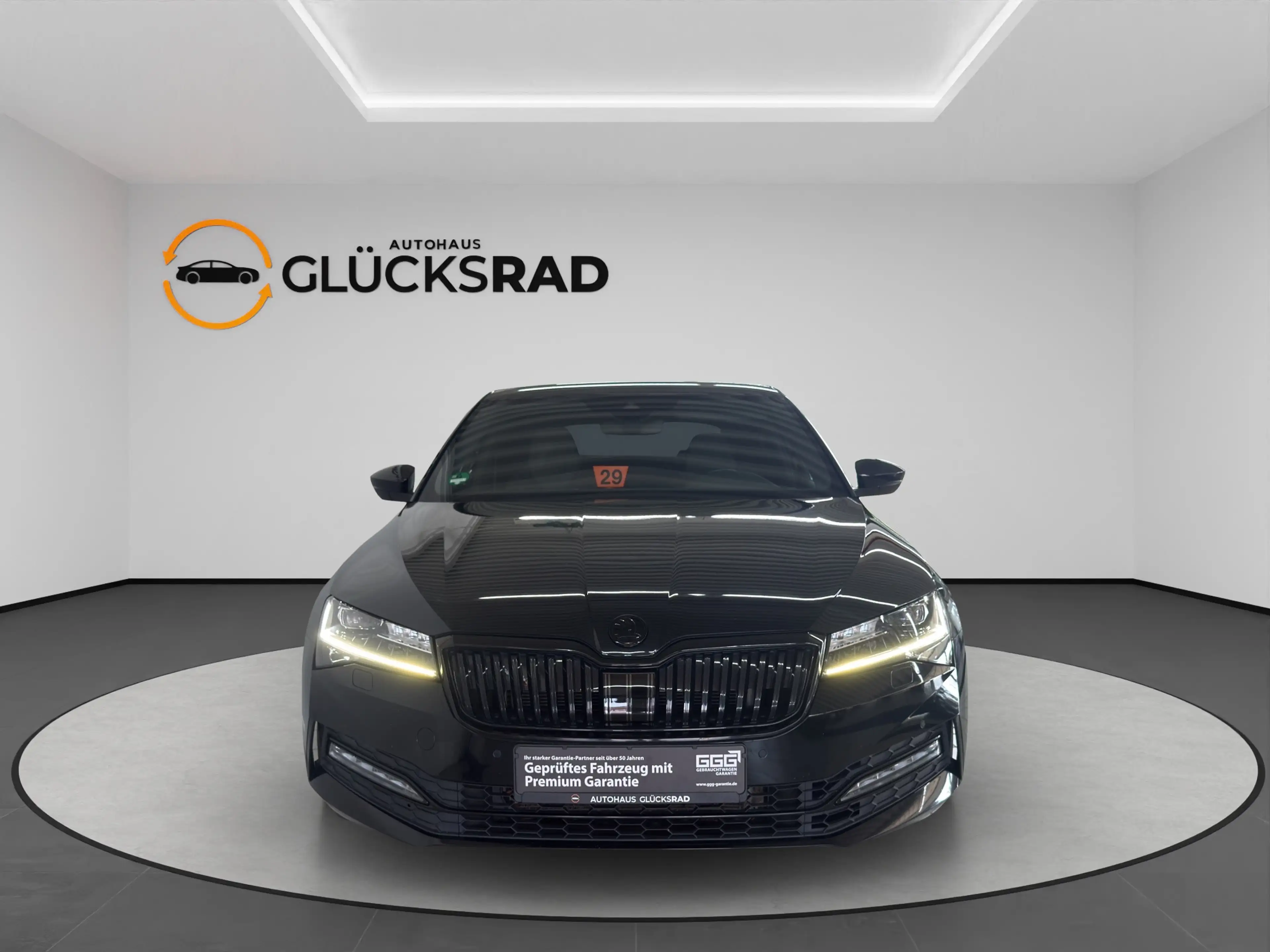 Skoda Superb Sportline 4x4 Virtual Canton ACC DCC STHZ — photo 2