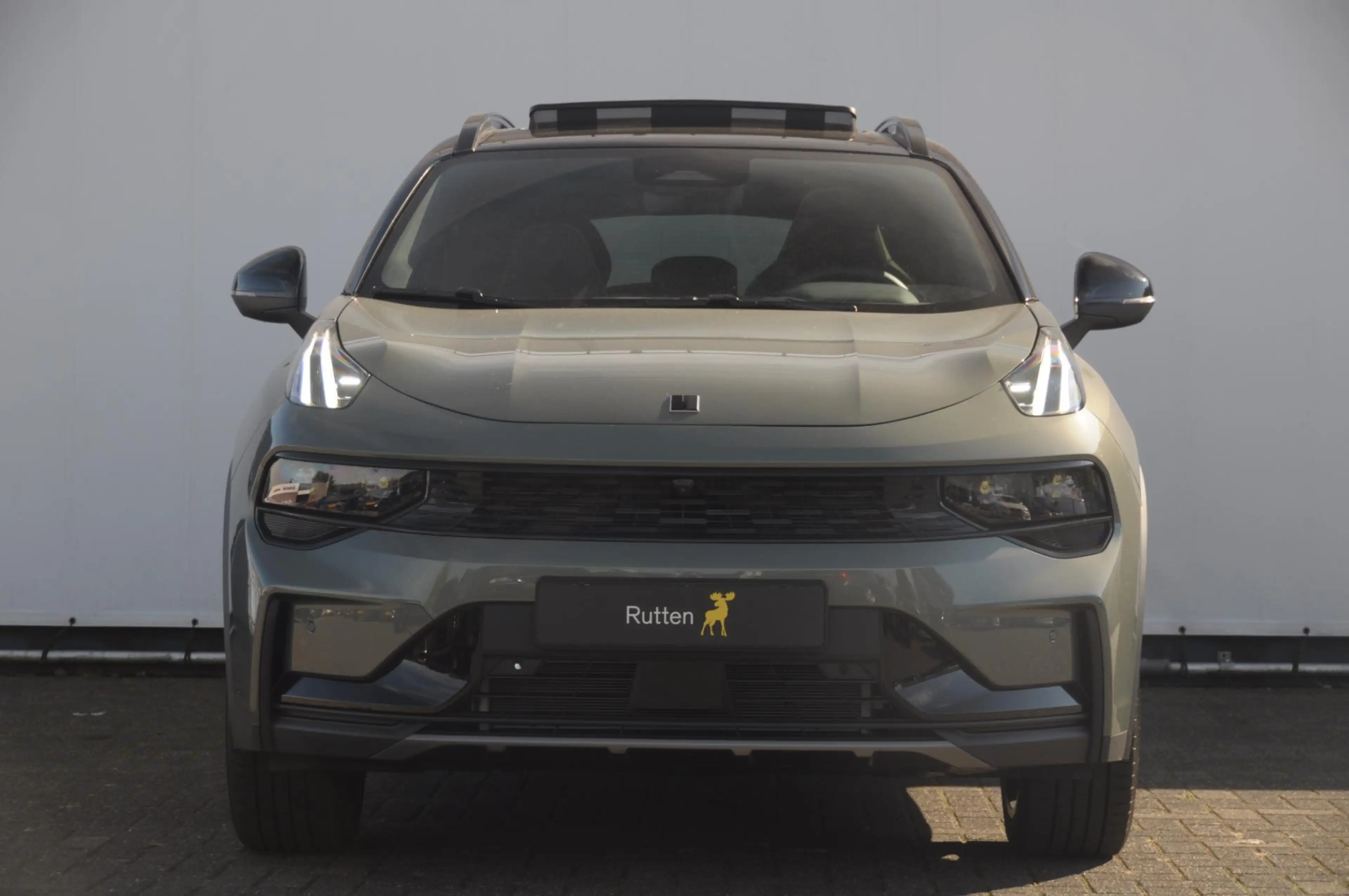 Lynk & Co 01 276PK Automaat More Trekhaak / Adaptive cruise con — photo 2