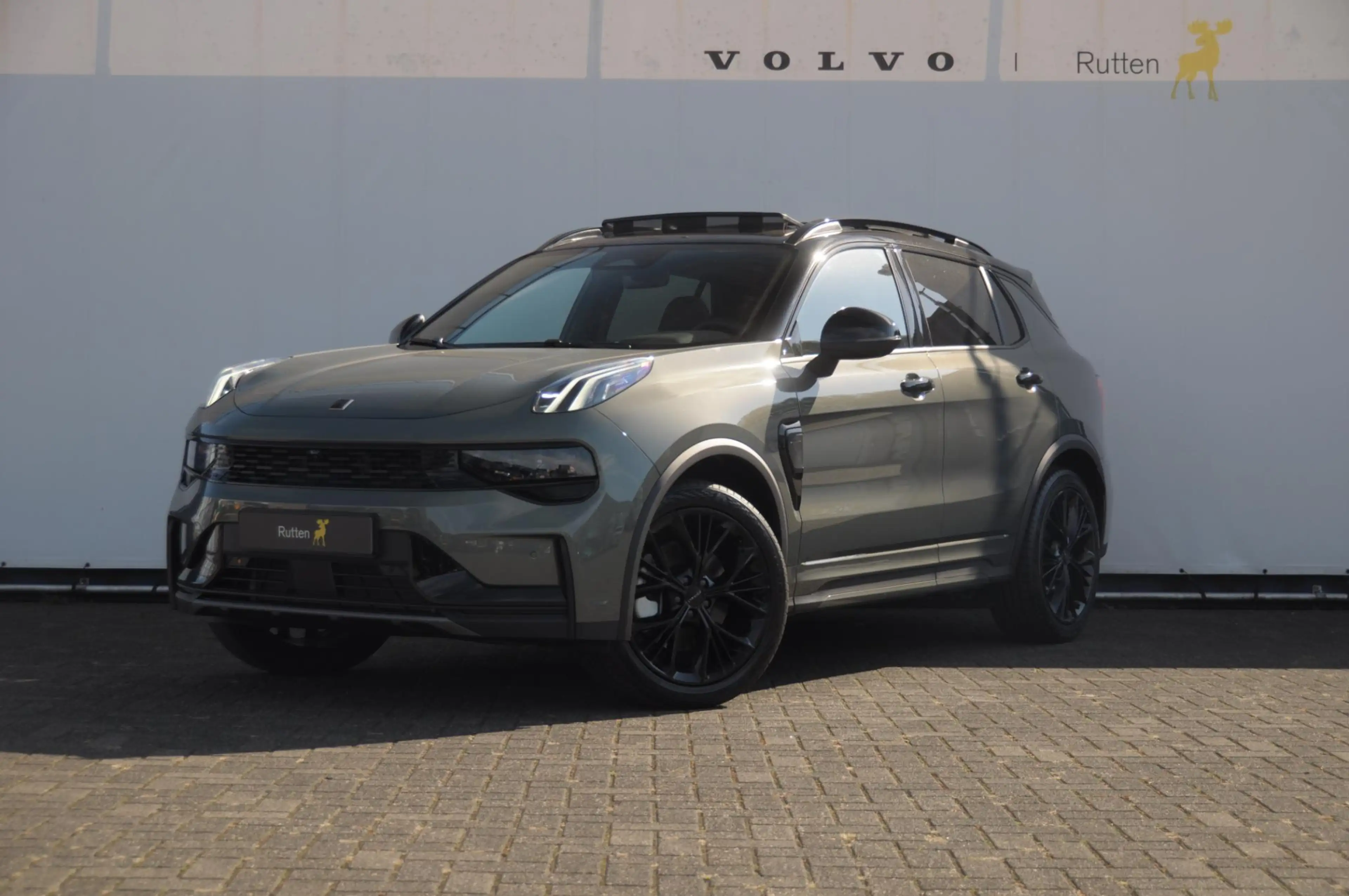 Lynk & Co 01 276PK Automaat More Trekhaak / Adaptive cruise con — photo 3