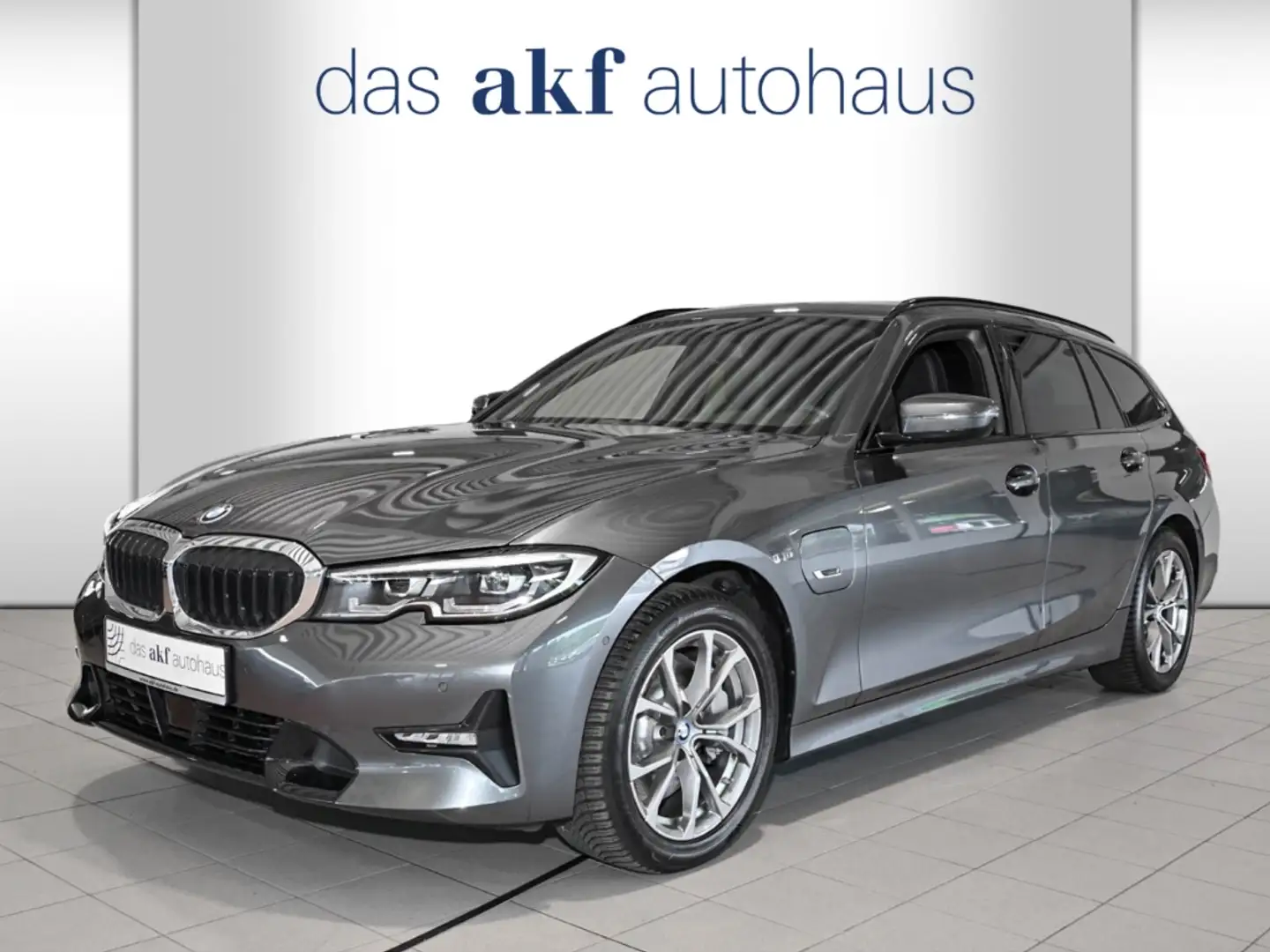 BMW 330 e Touring Aut. Sport Line-Navi Professional*Kamera Grigio - 1