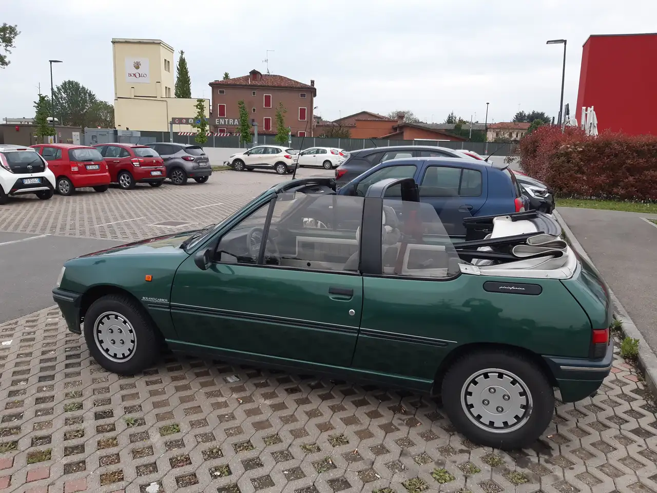 Peugeot 205 Cabrio 1.4 Roland Garros, foto 2