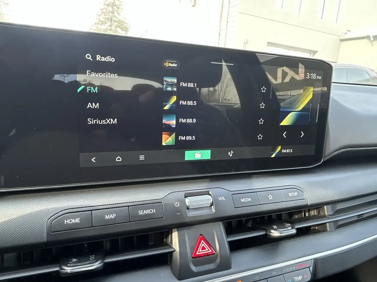 Kia K4 снимка Kia K4