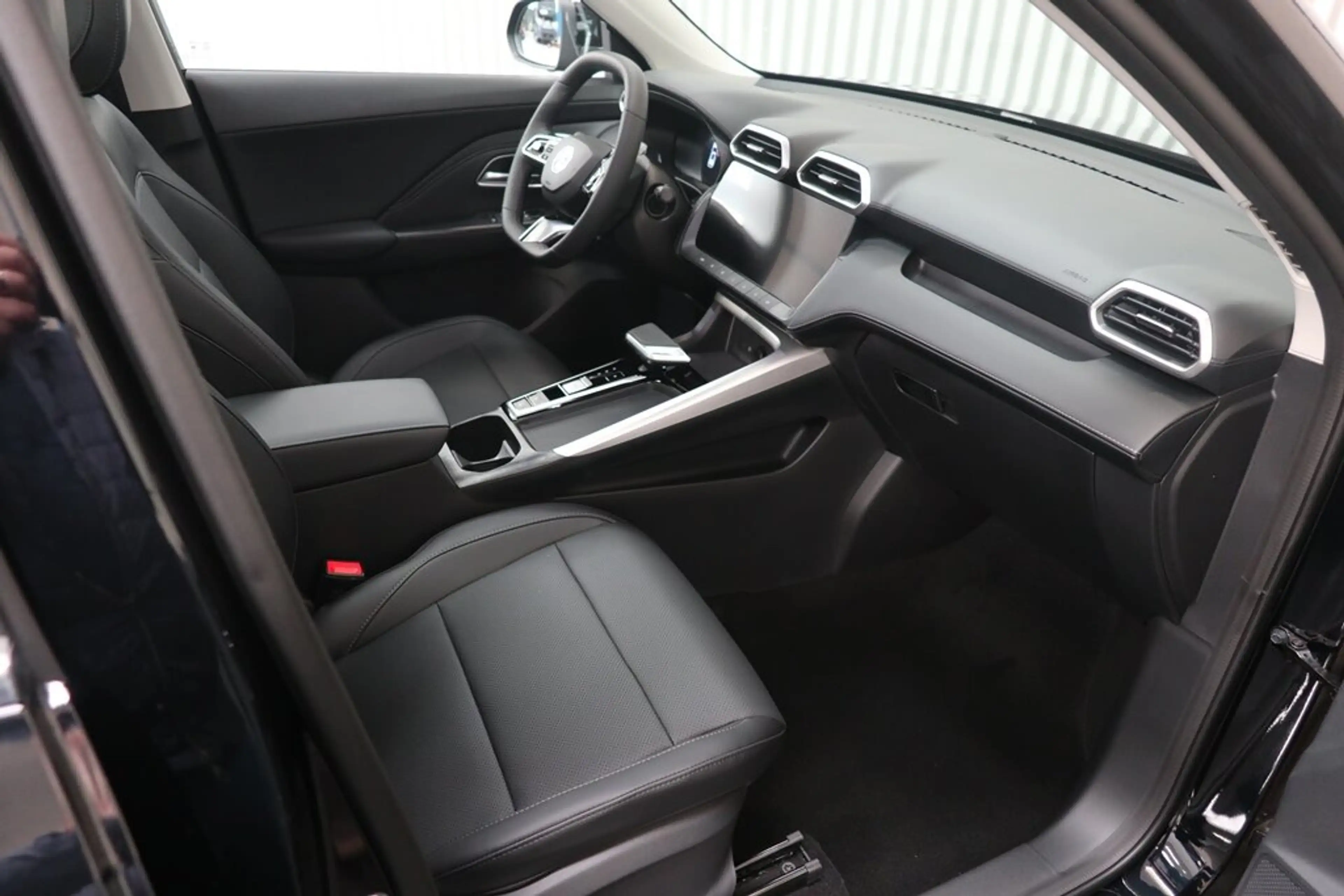 MG ZS ZS 1.5 HEV Hybride+ Luxury Panoramisch schuifda... — photo 5
