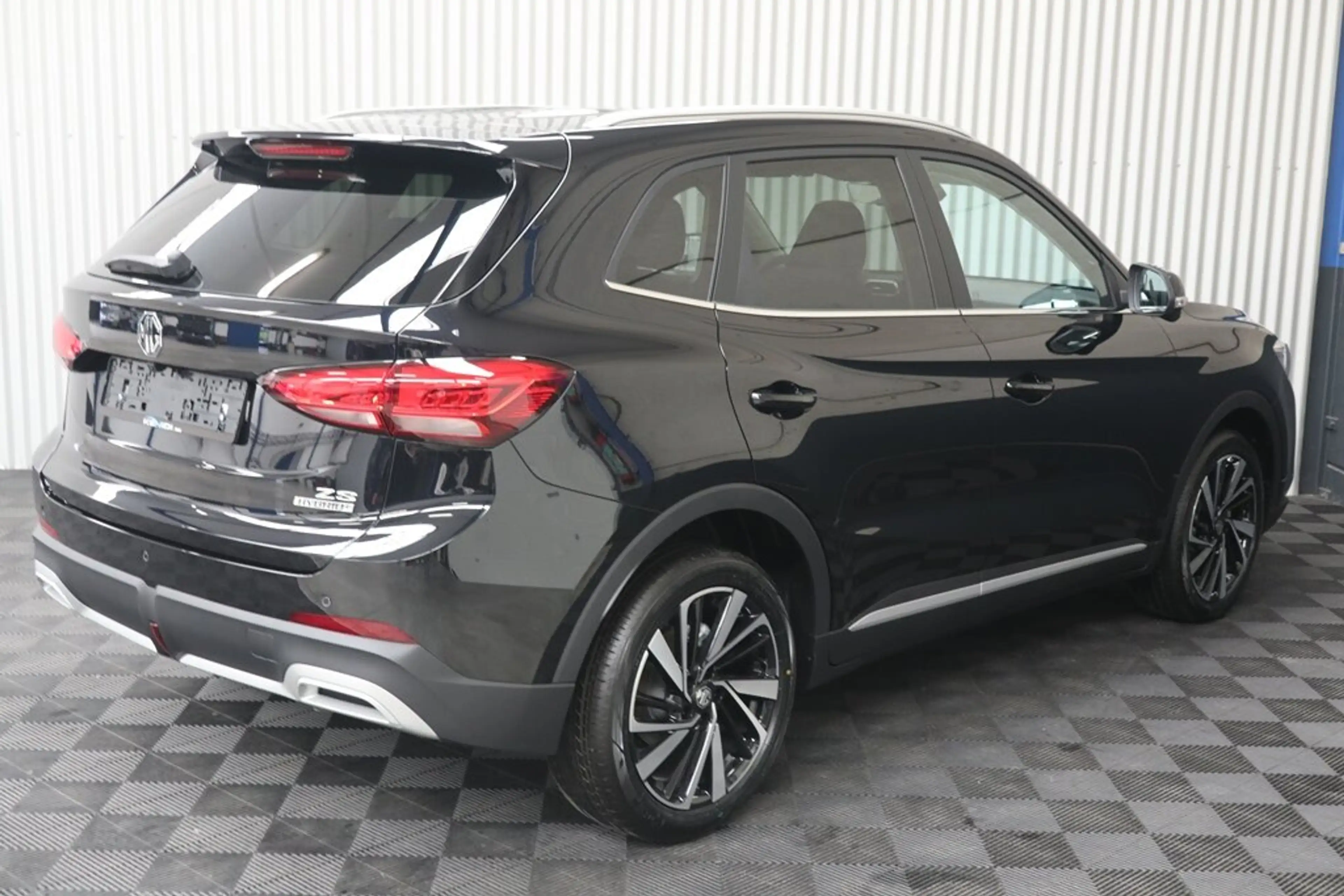 MG ZS ZS 1.5 HEV Hybride+ Luxury Panoramisch schuifda... — photo 2