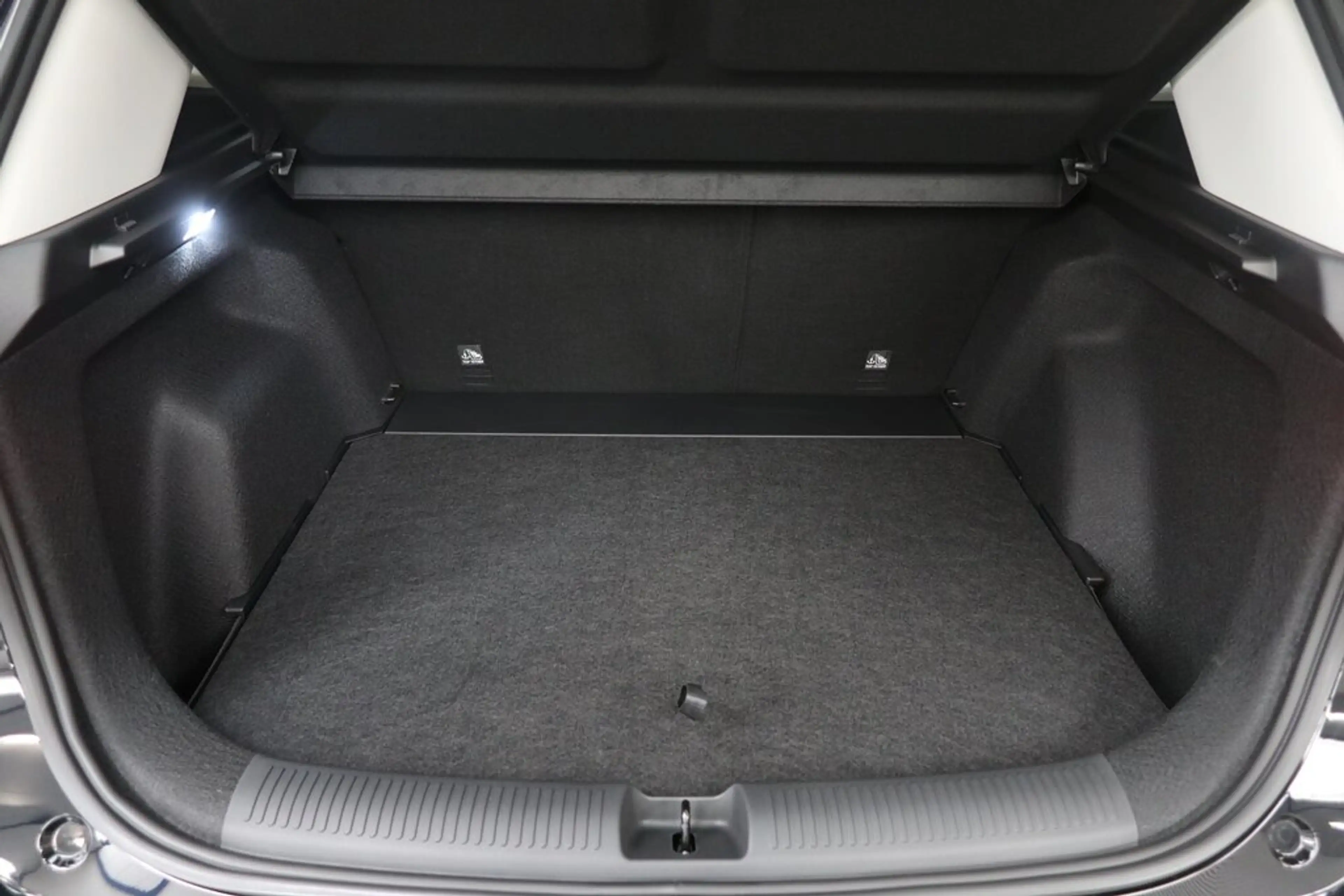 MG ZS ZS 1.5 HEV Hybride+ Luxury Panoramisch schuifda... — photo 27